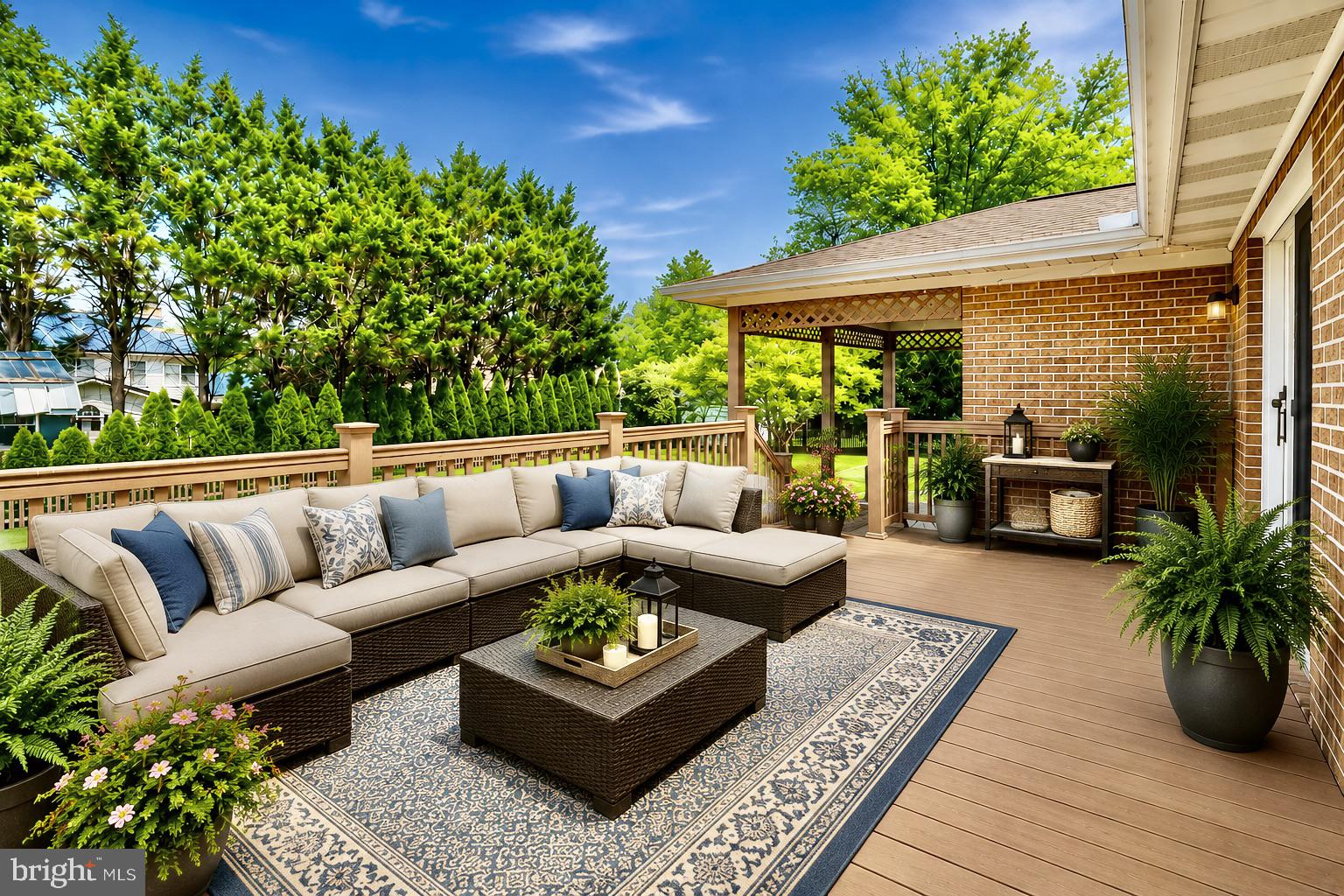 FOXFIELD AT MIDDLETOWN - Residential