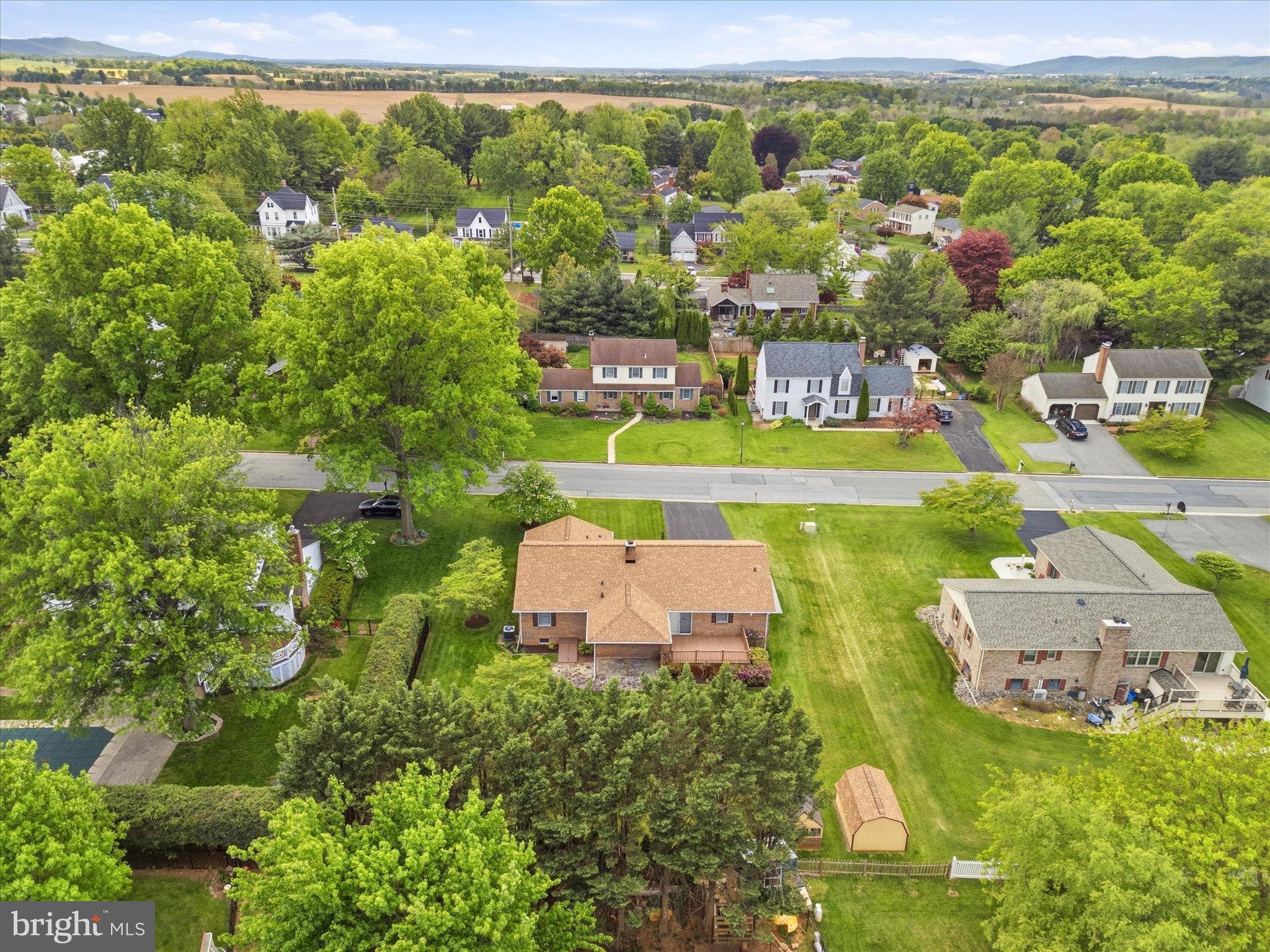 FOXFIELD AT MIDDLETOWN - Residential