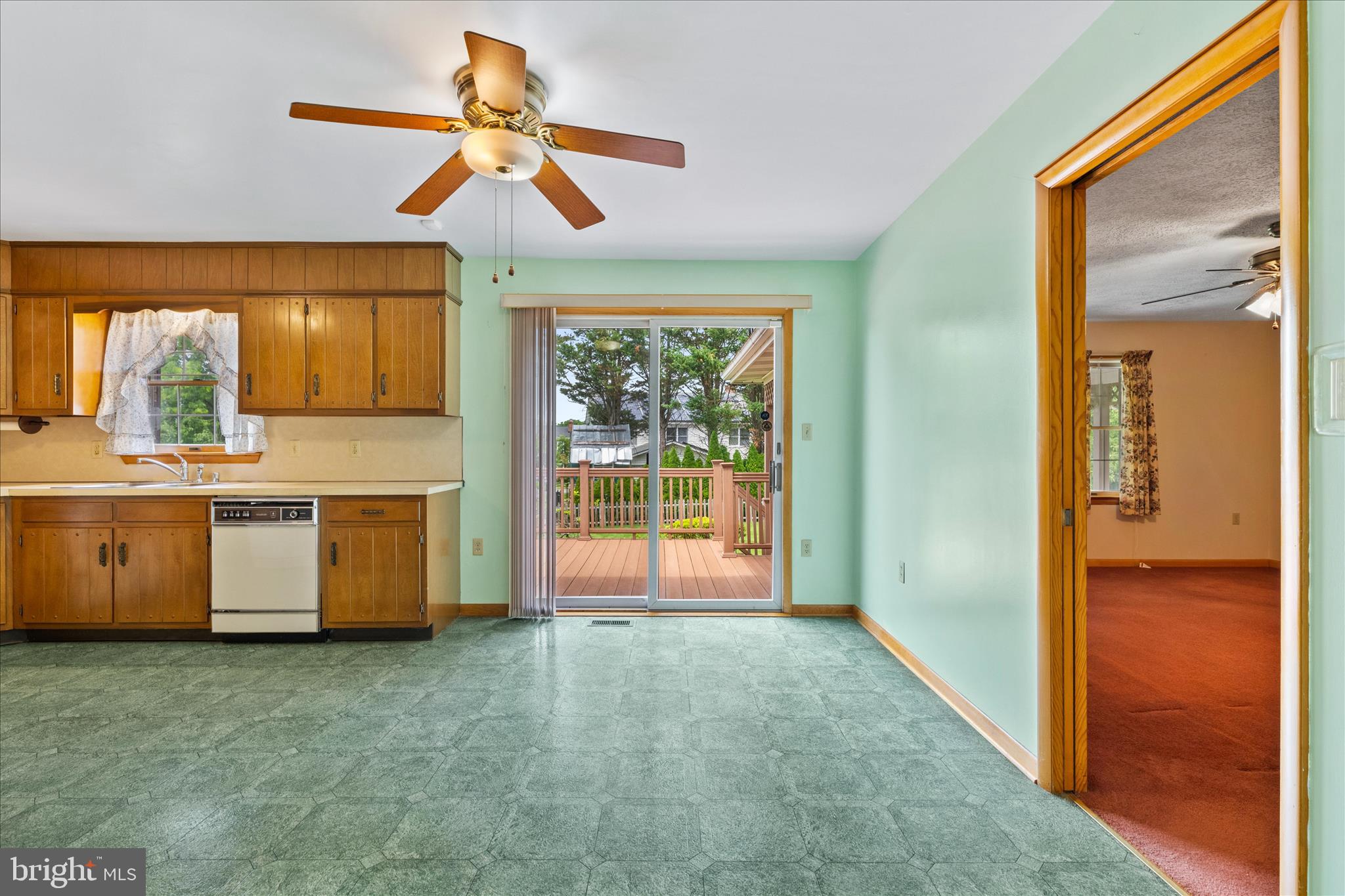 FOXFIELD AT MIDDLETOWN - Residential