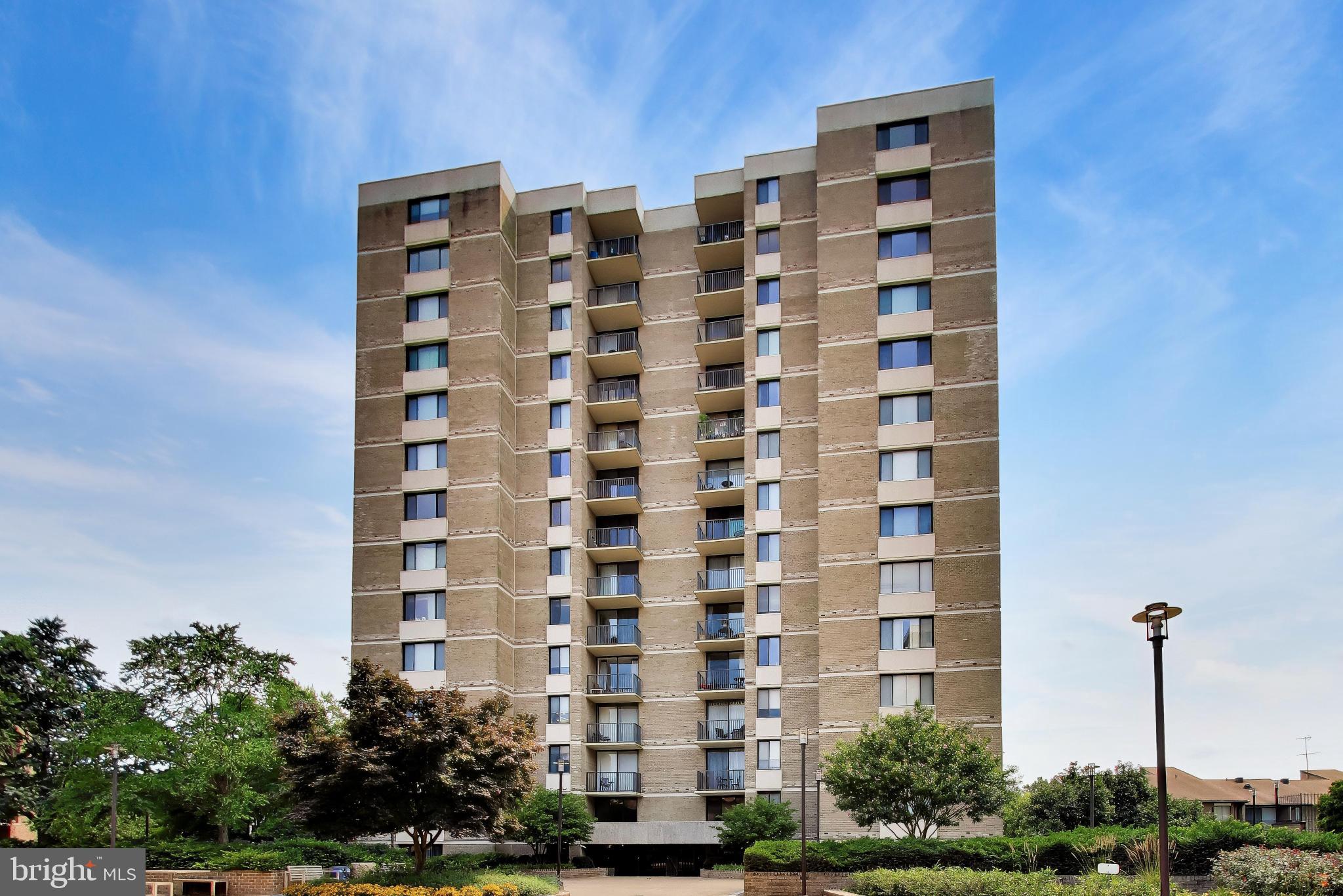 AMERICANA CENTRE - Residential