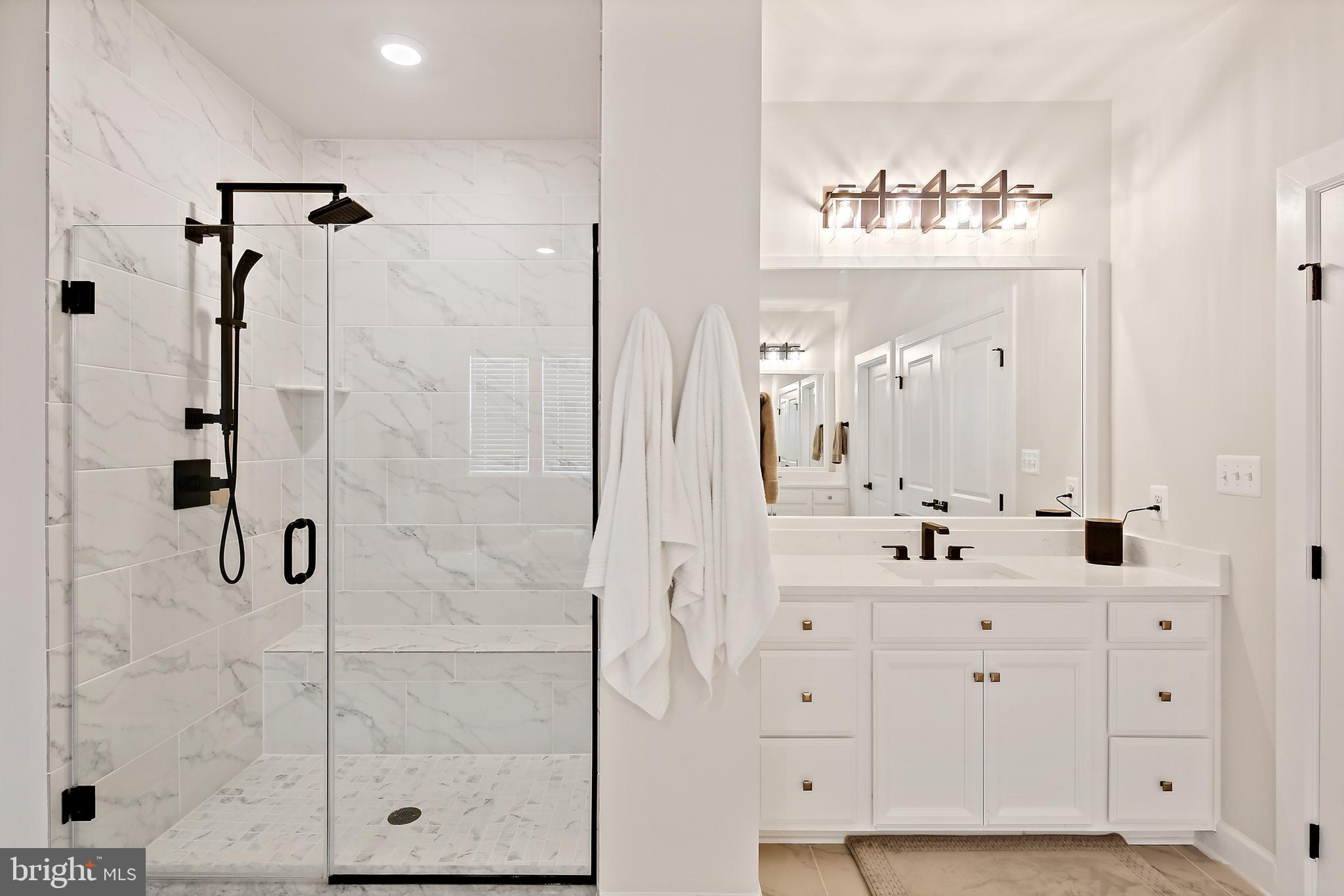 CEDAR CREEK - Residential