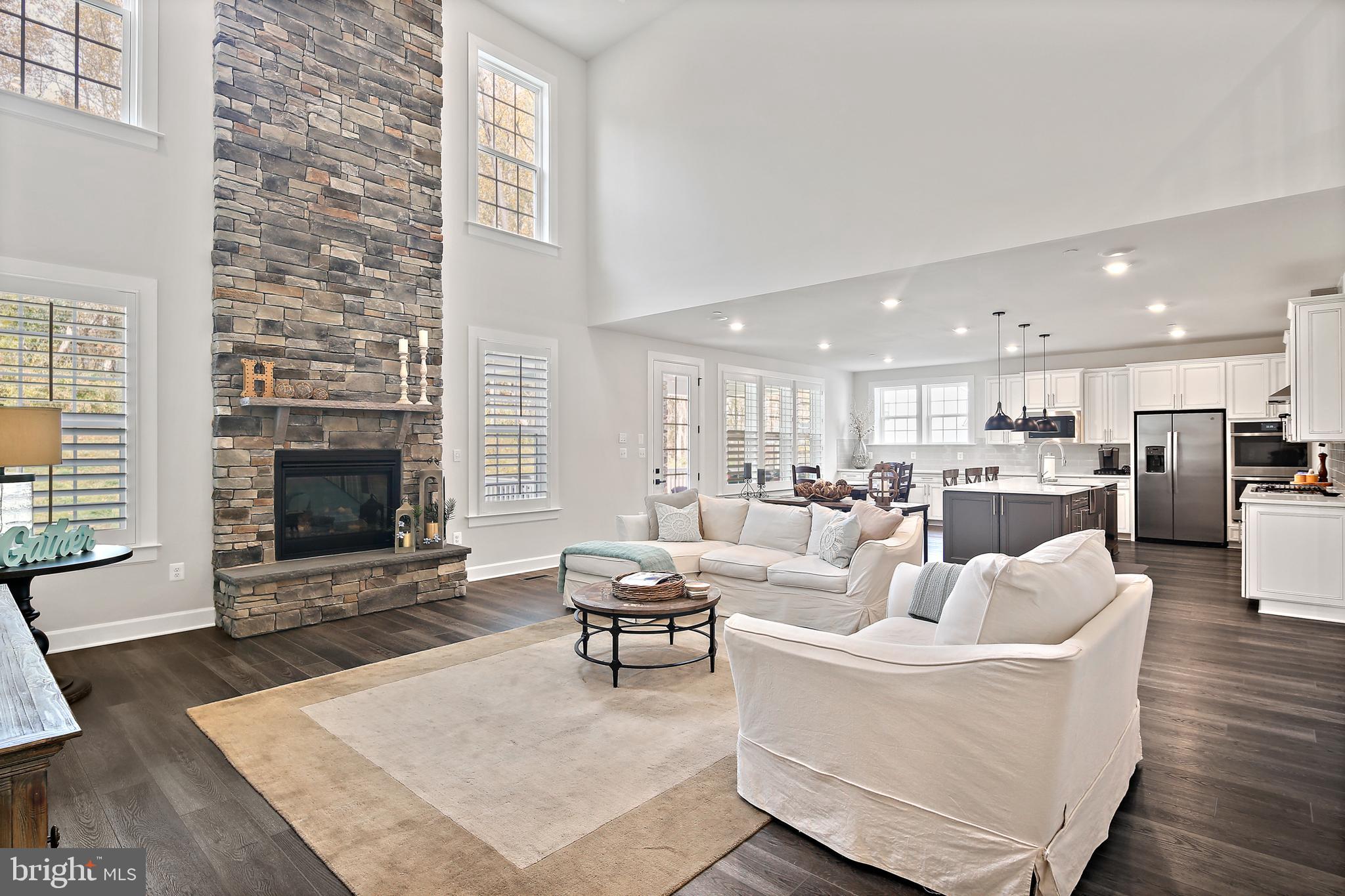 CEDAR CREEK - Residential