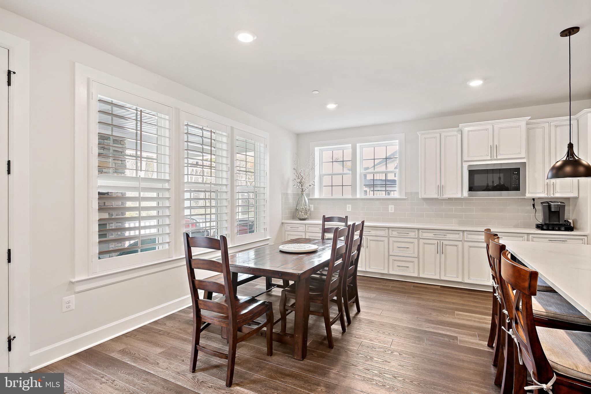 CEDAR CREEK - Residential