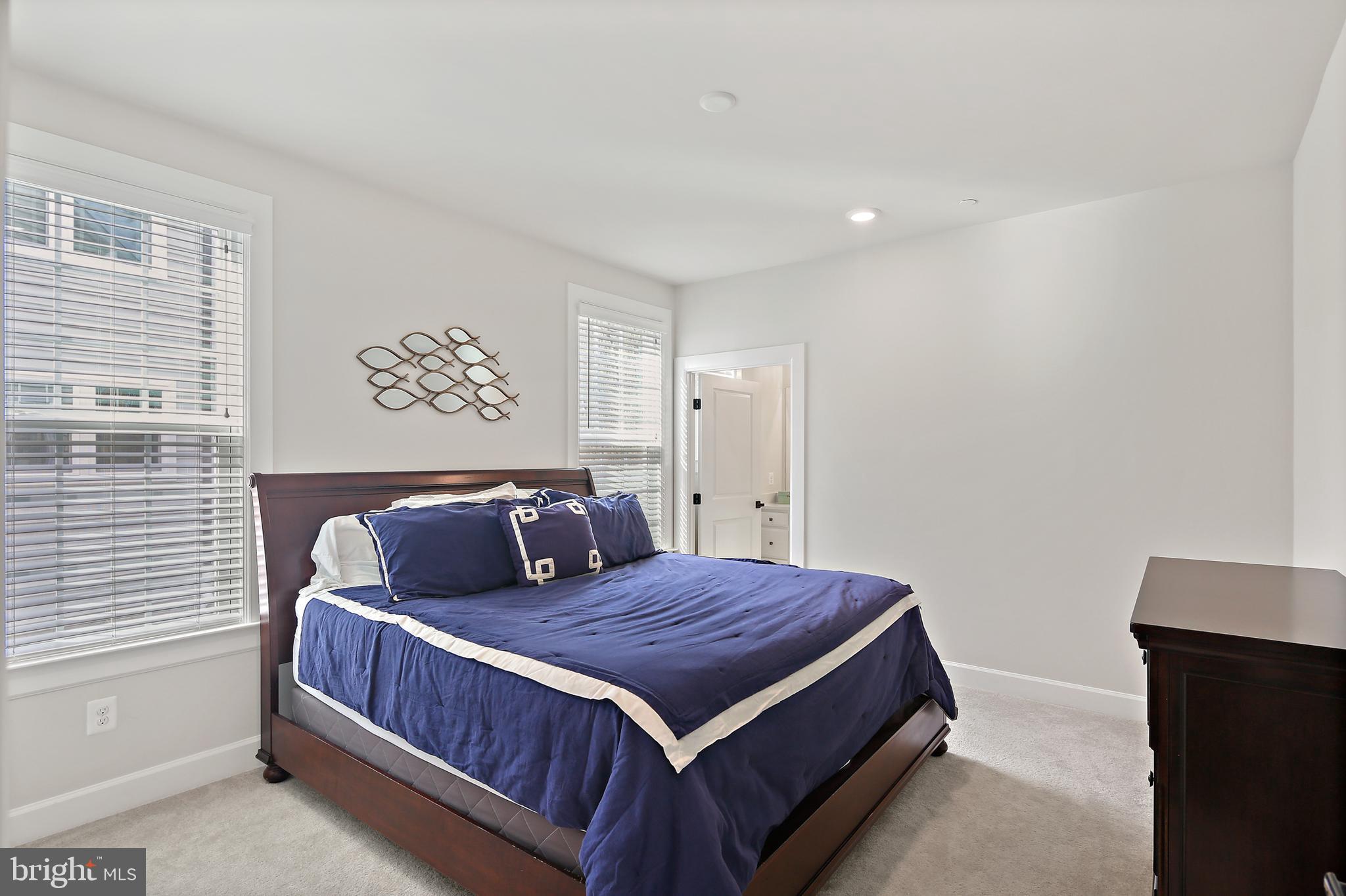 CEDAR CREEK - Residential