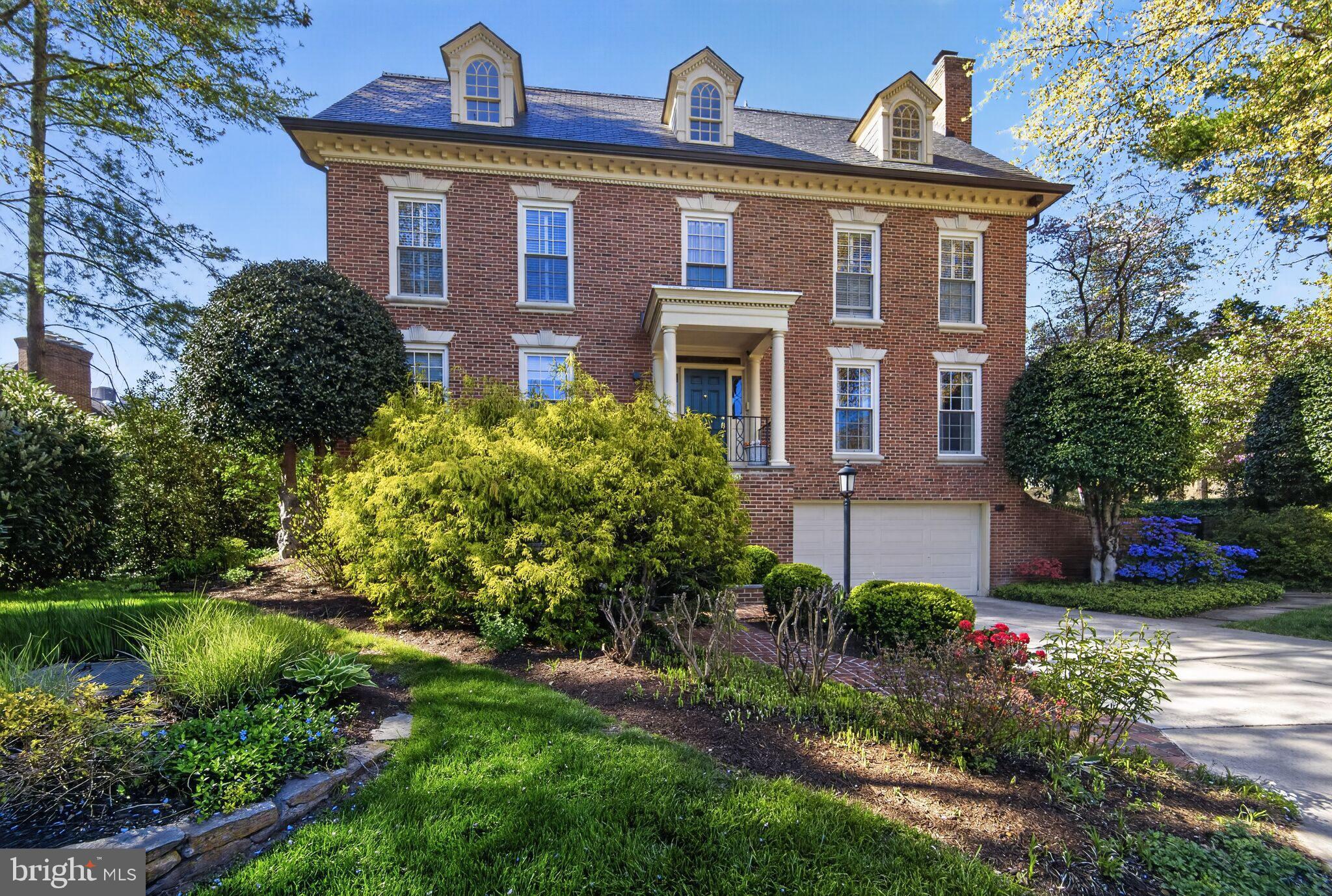 WESTMORELAND HILLS - Residential
