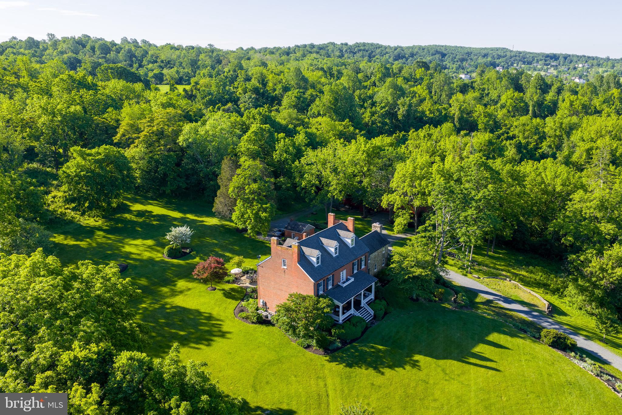 MELROSE FARM - Residential