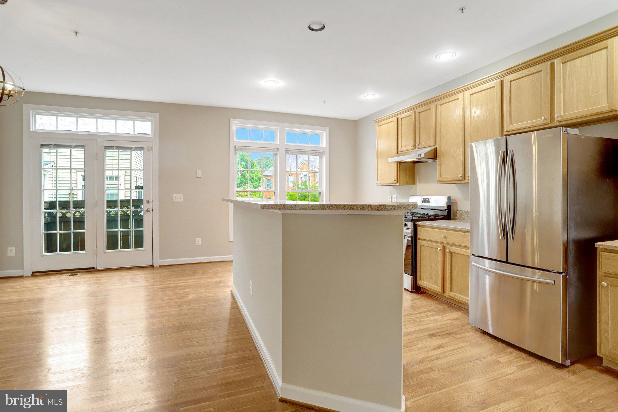 SUMMERS GROVE - Residential
