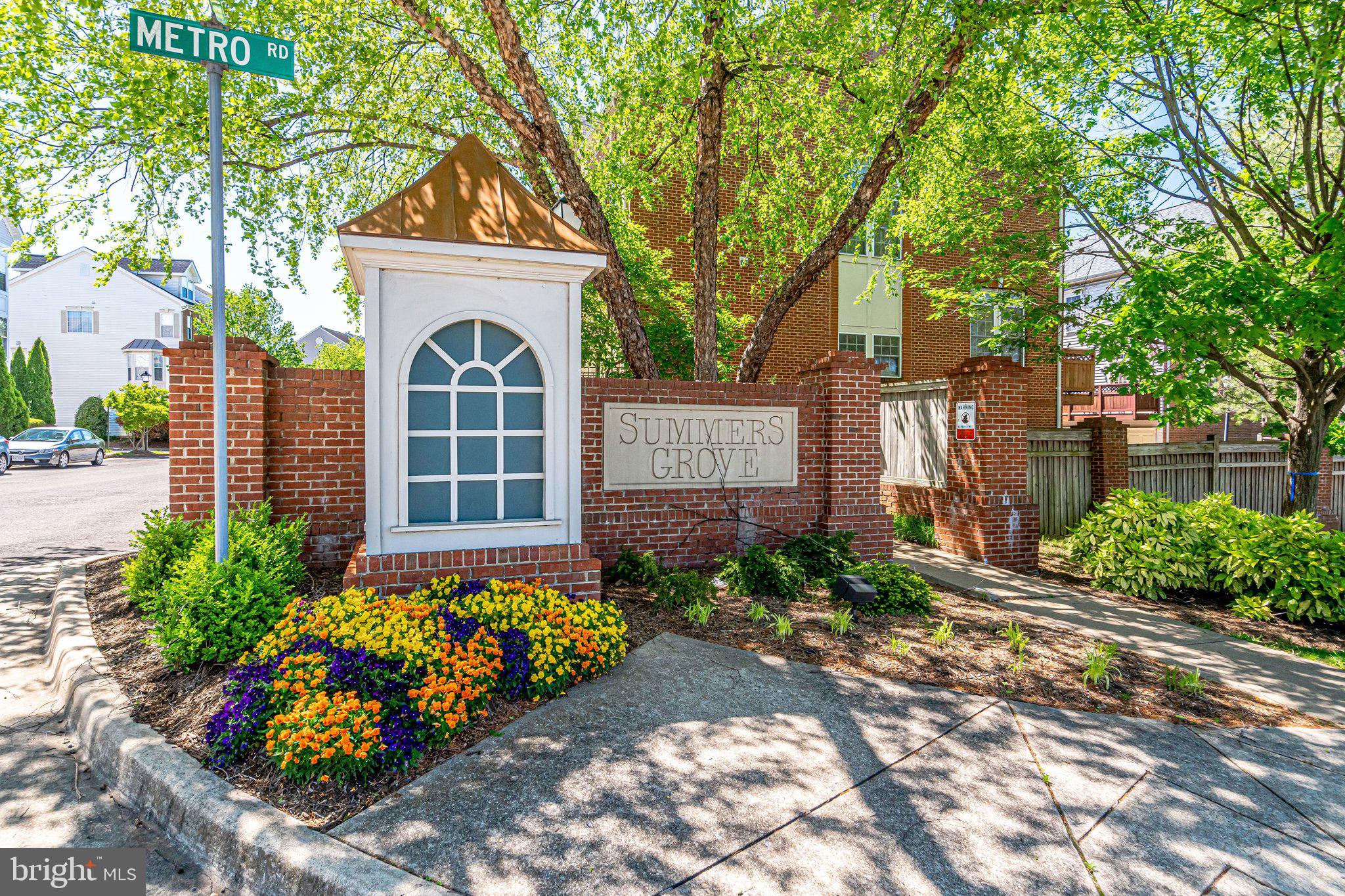 SUMMERS GROVE - Residential