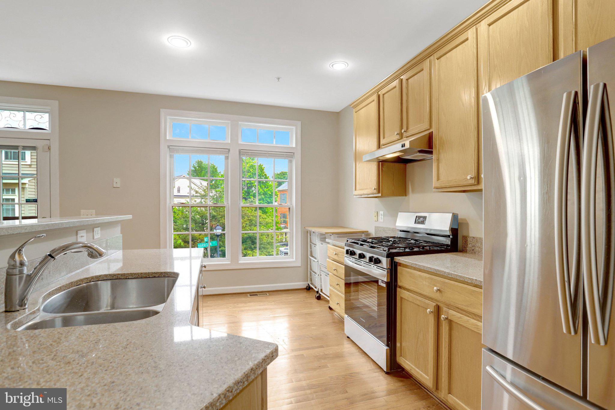SUMMERS GROVE - Residential