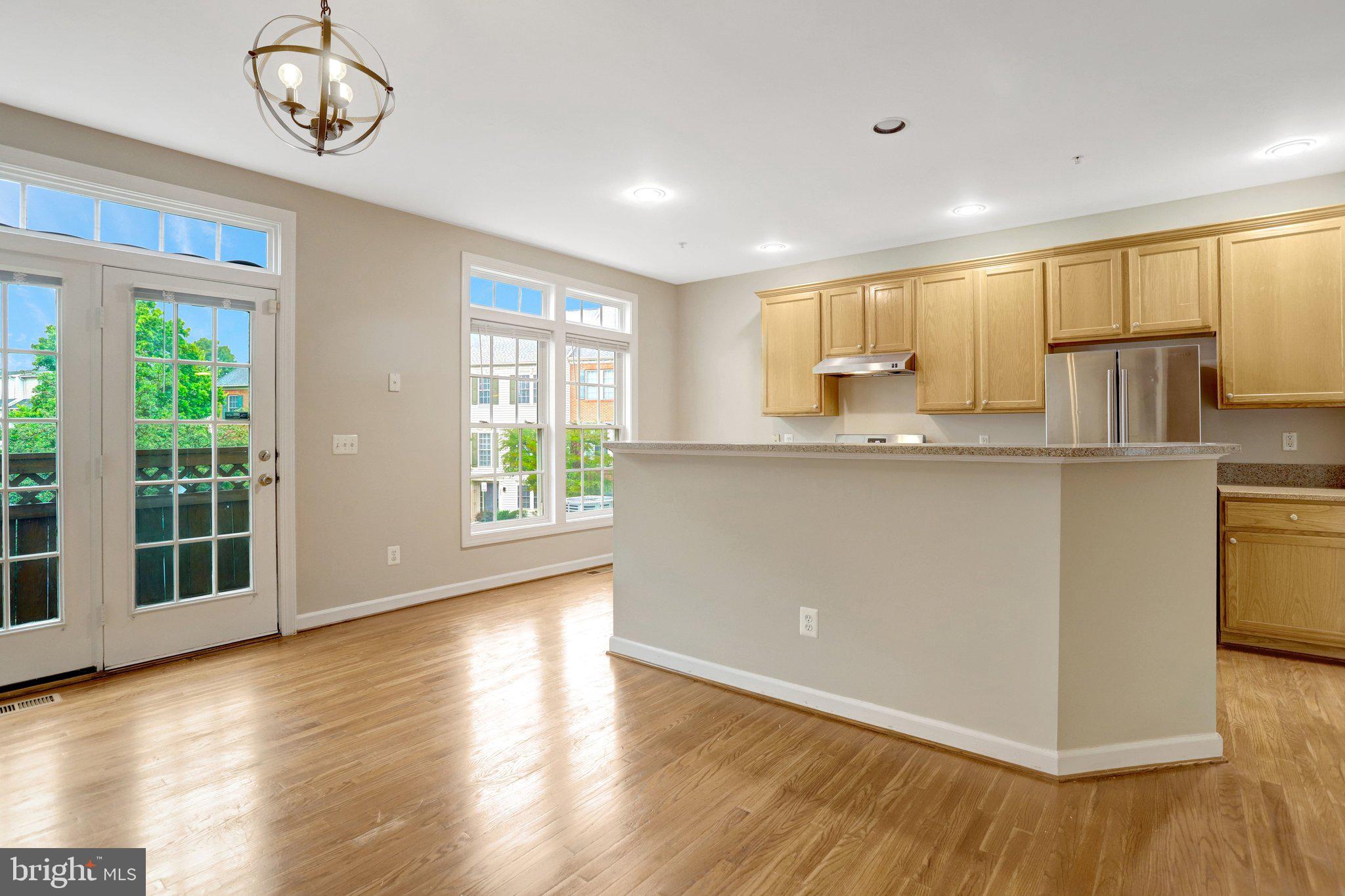 SUMMERS GROVE - Residential