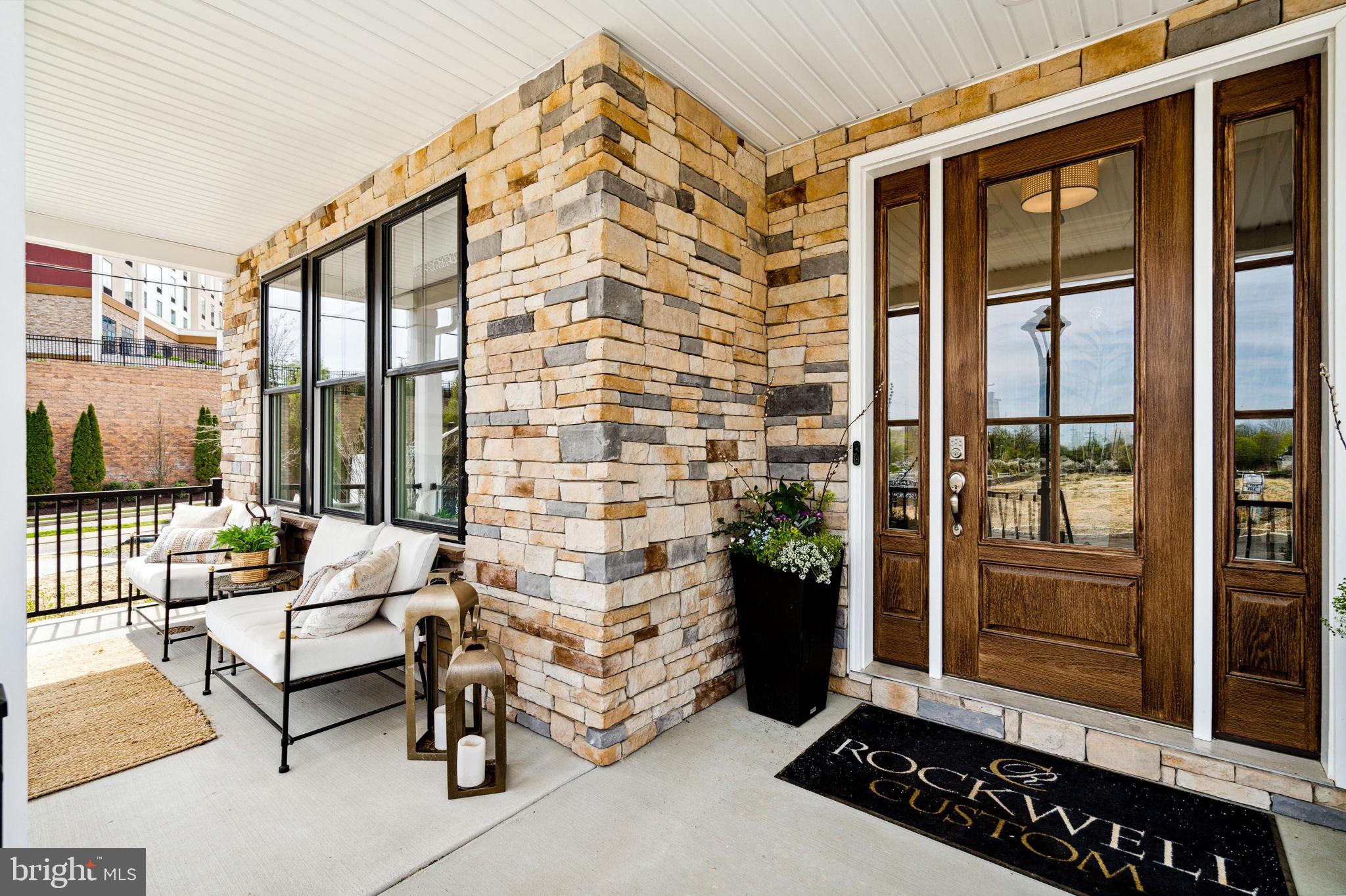 NEWTOWN WALK AT ELLIS PRESERVE - Residential