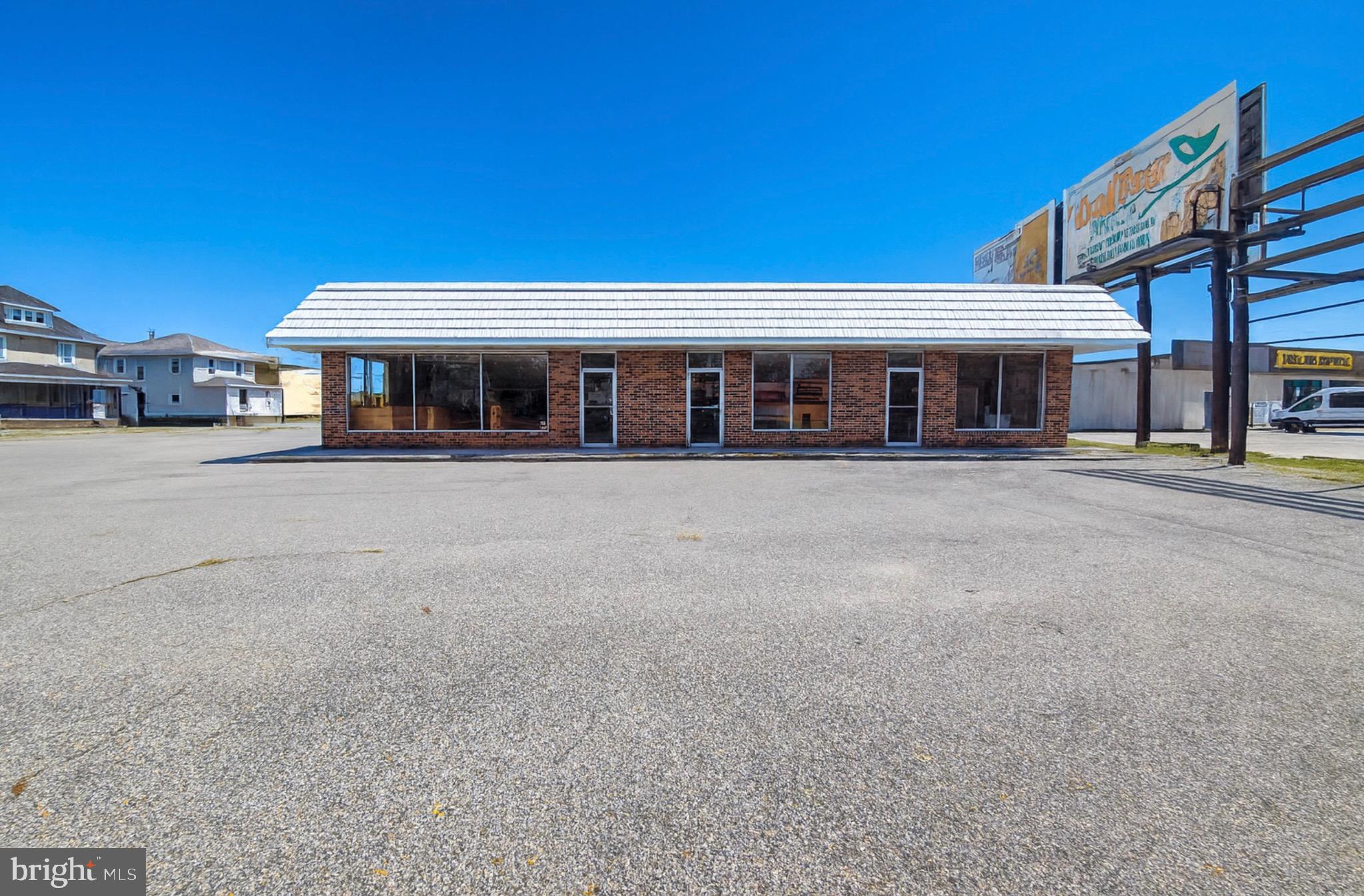 Position your business for success at this high-visibility location along busy Route 13. Formerly home to Ponzetti’s Pizza, this property has been fully gutted to the concrete block, offering a true blank canvas for a wide range of commercial uses.

The building features a brand-new roof and is available for lease in its entirety or can be demised into two ±1,400 SF units. The landlord is currently completing initial improvements, including new plumbing and electrical systems, HVAC installation, framing for at least one office and restroom per unit, and durable flooring.

With flexible layout options and a tenant improvement allowance available, tenants can customize the space to suit their specific operational needs.

Strategically located at a signalized intersection on Salisbury Boulevard (Route 13), the site benefits from exceptional exposure and traffic counts exceeding 25,000 vehicles per day.