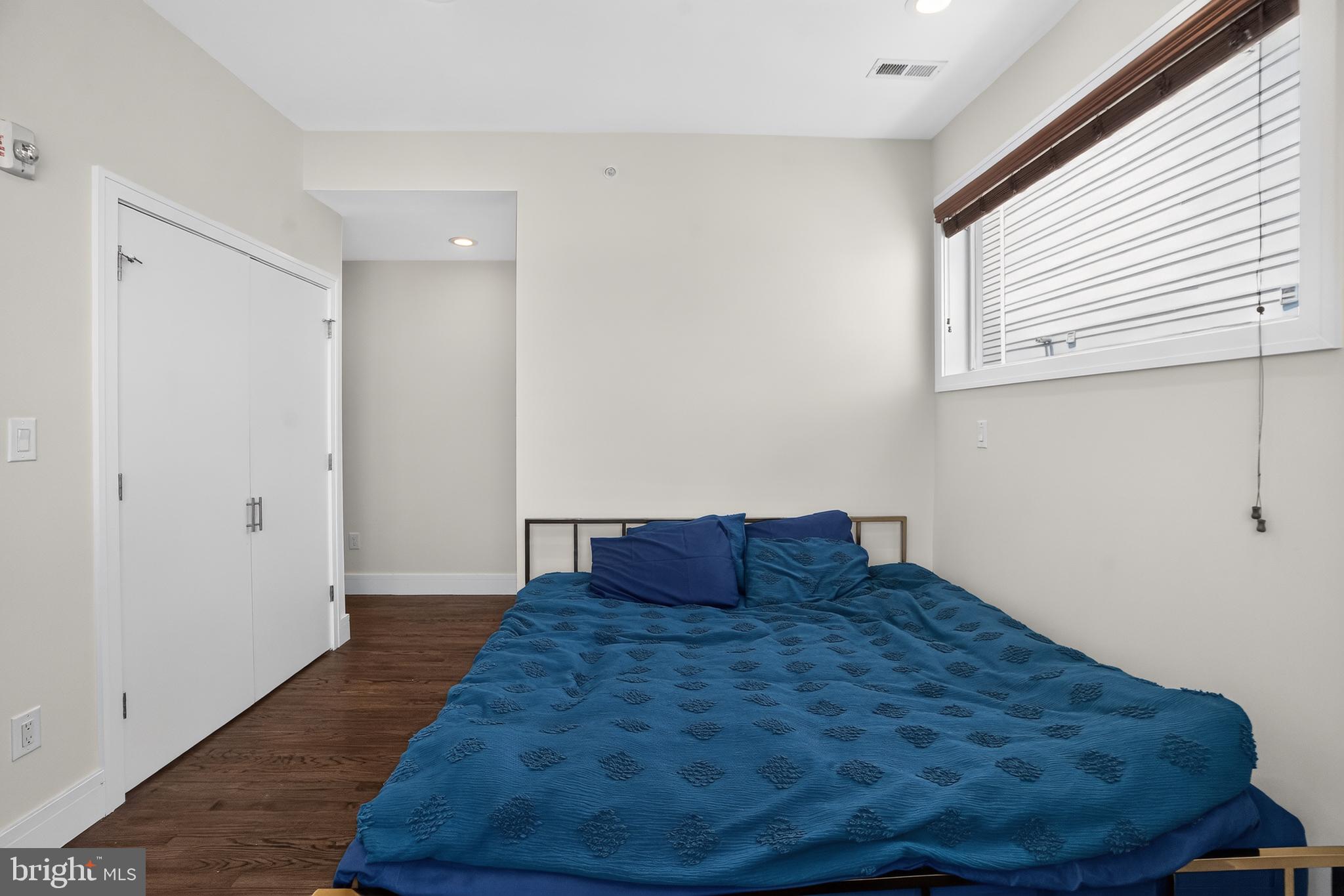 OLDE KENSINGTON - Residential