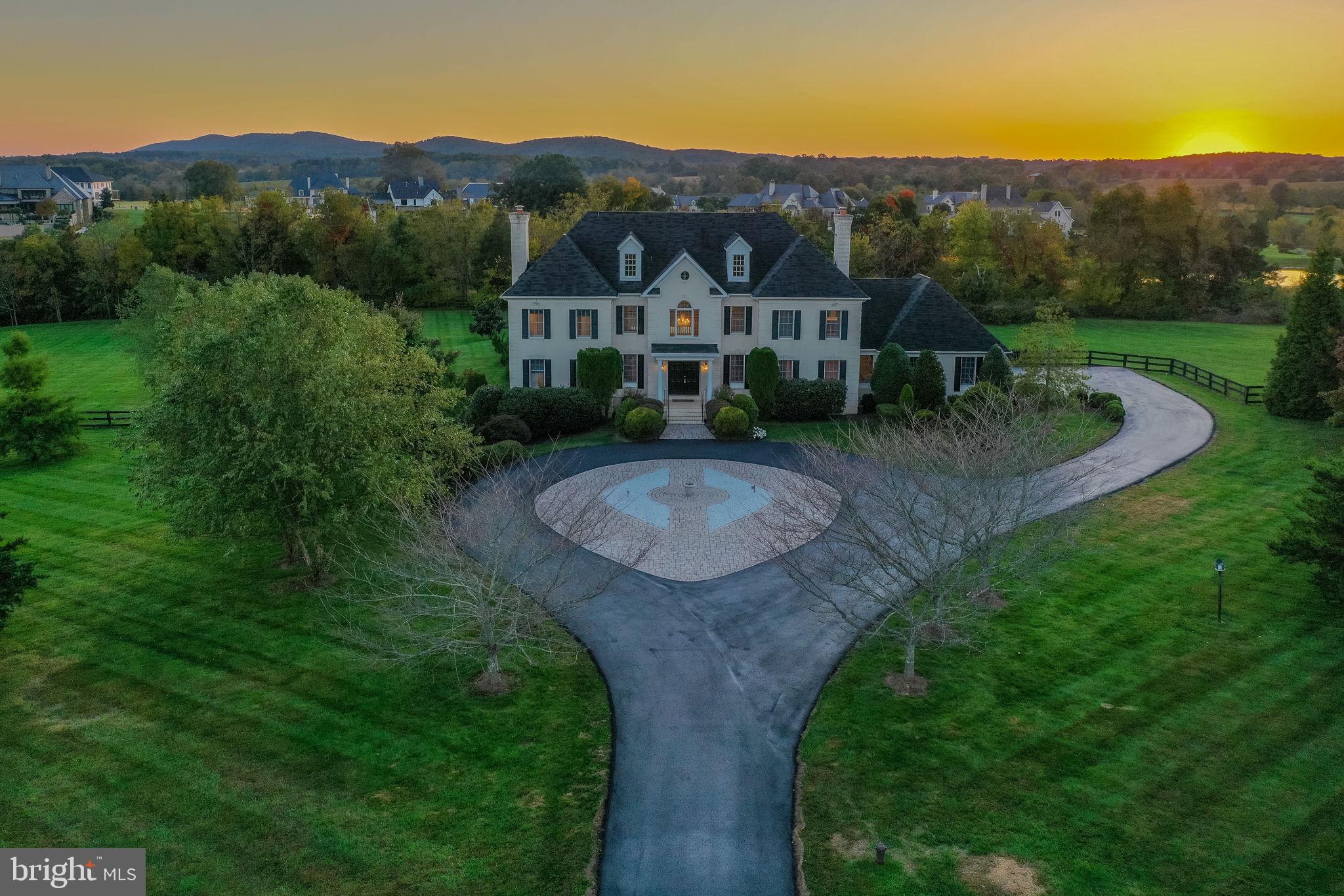 BARCLAY RIDGE - Residential