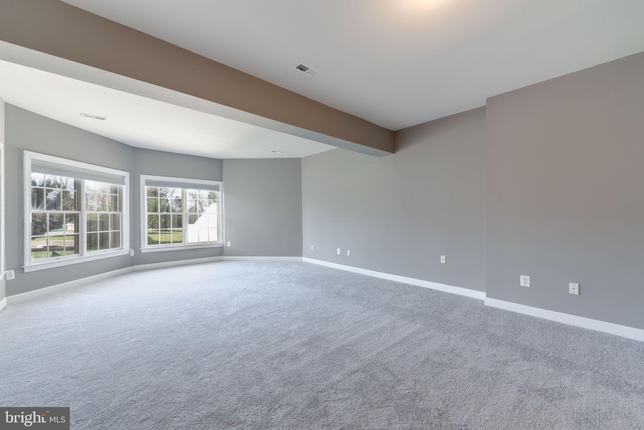 BARCLAY RIDGE - Residential