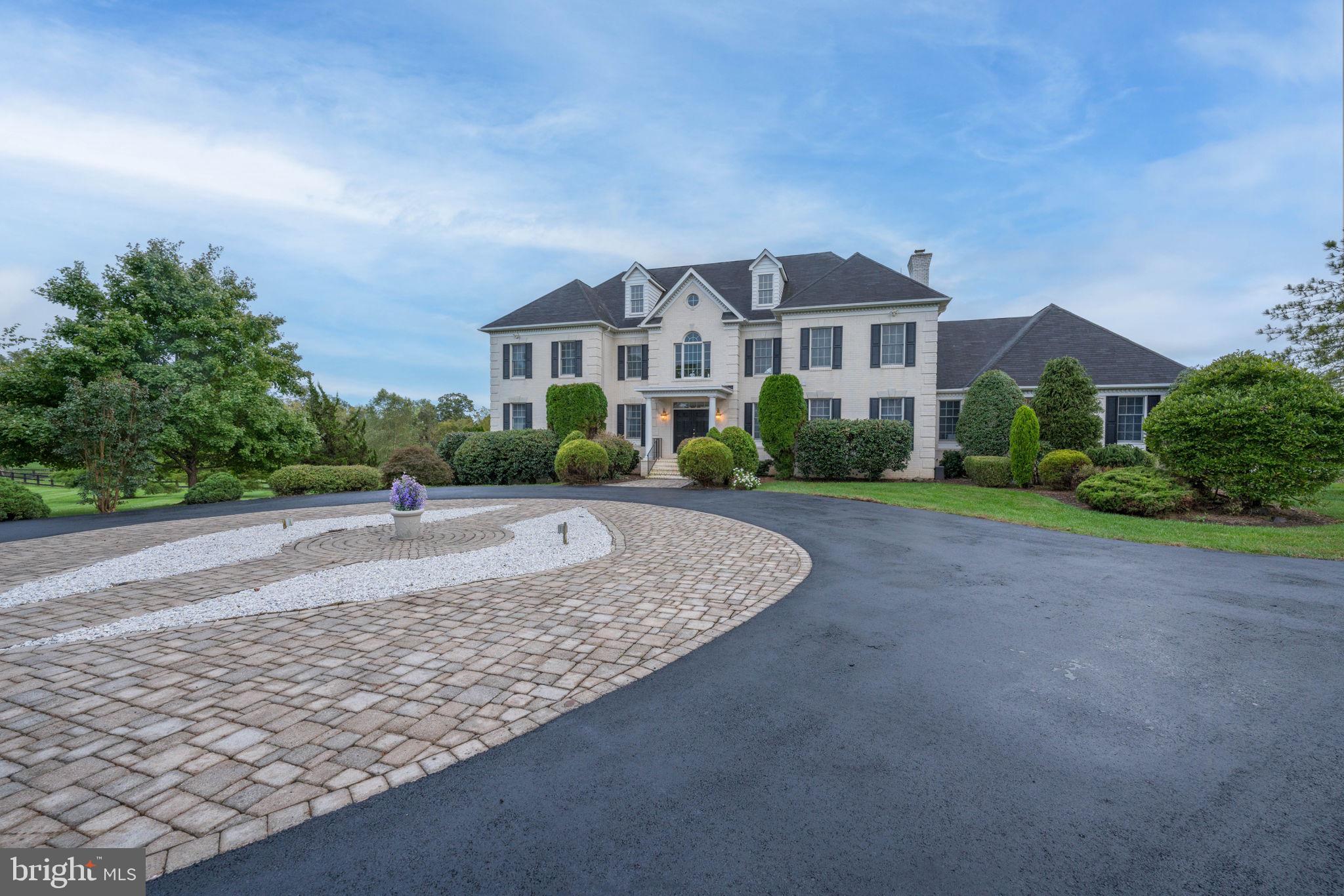 BARCLAY RIDGE - Residential