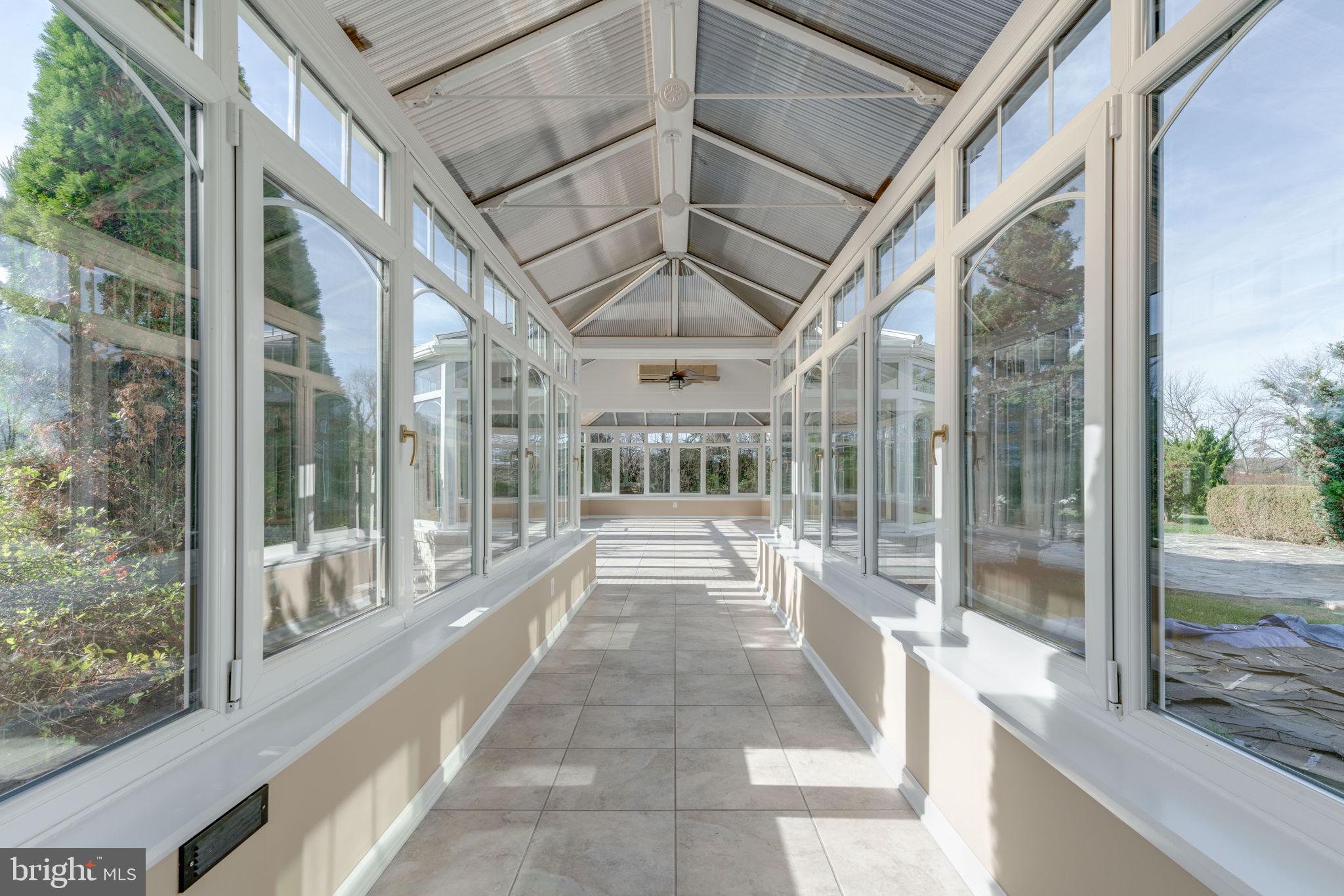 BARCLAY RIDGE - Residential