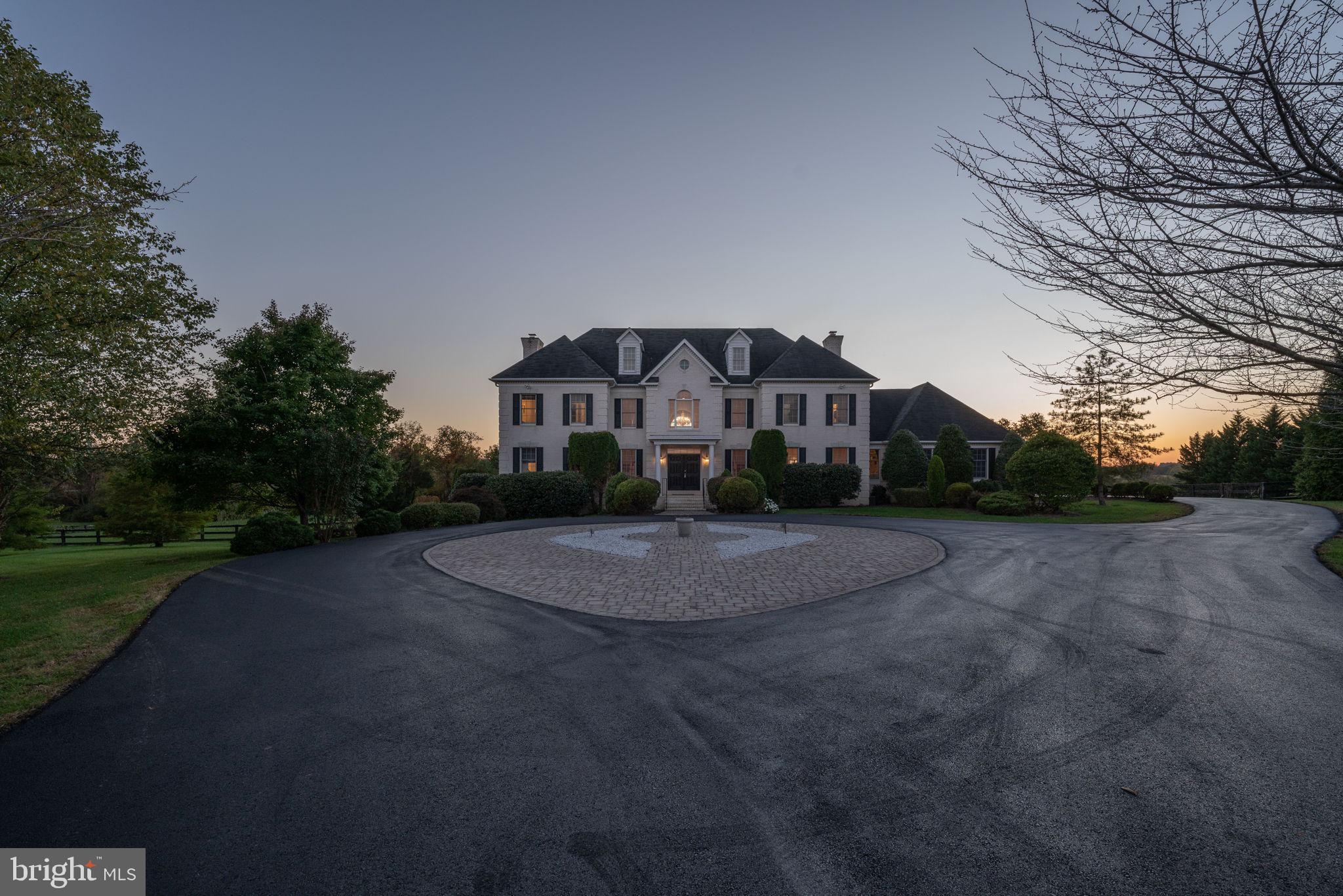 BARCLAY RIDGE - Residential