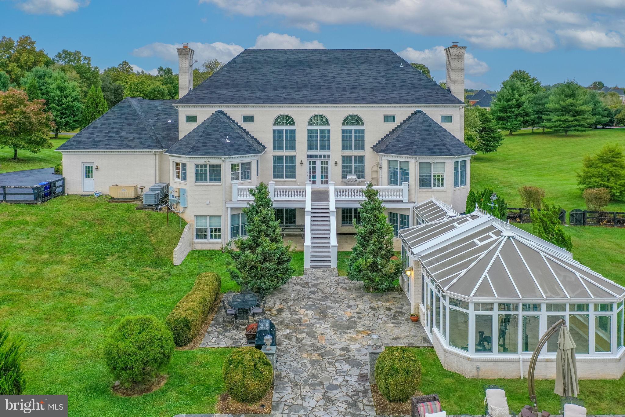 BARCLAY RIDGE - Residential