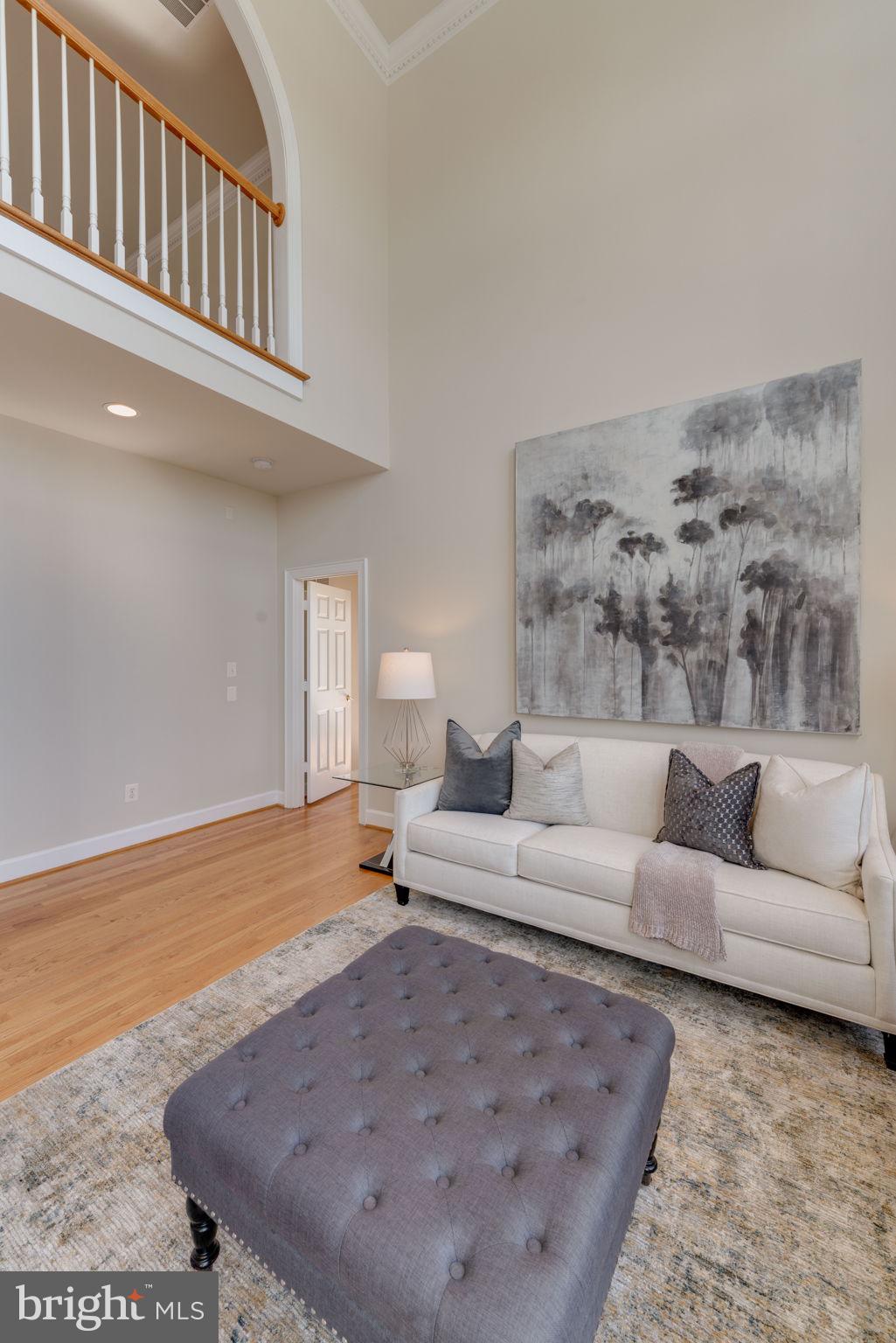 BARCLAY RIDGE - Residential