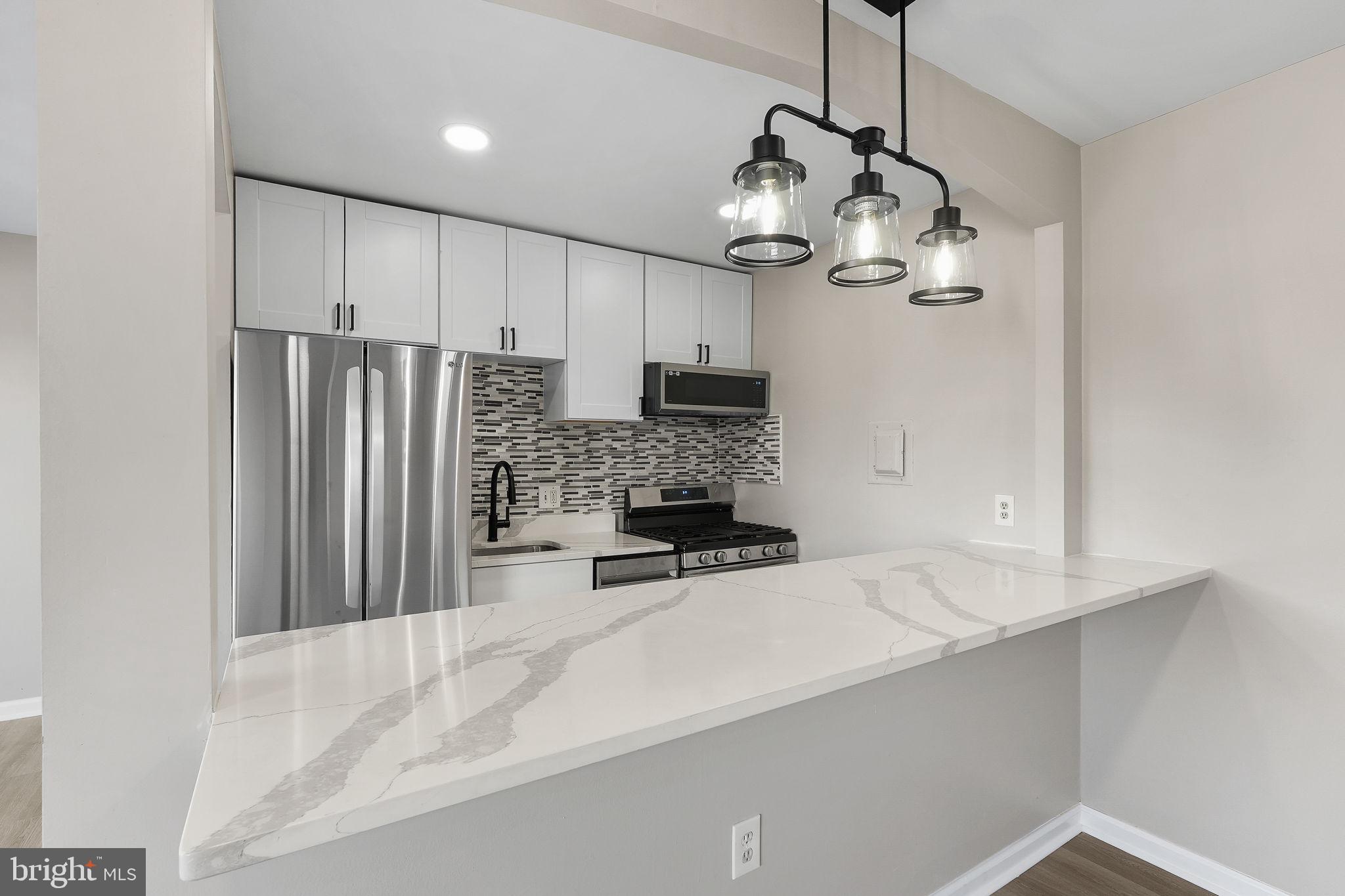 OCCOQUAN RIDGE CONDO - Residential Lease