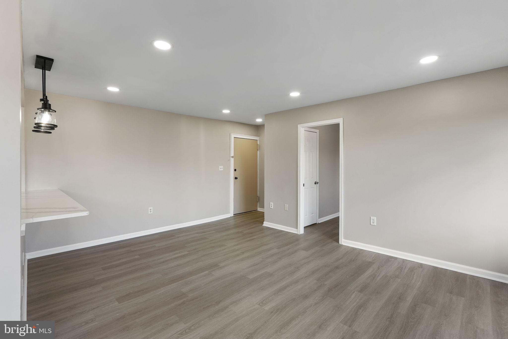 OCCOQUAN RIDGE CONDO - Residential Lease