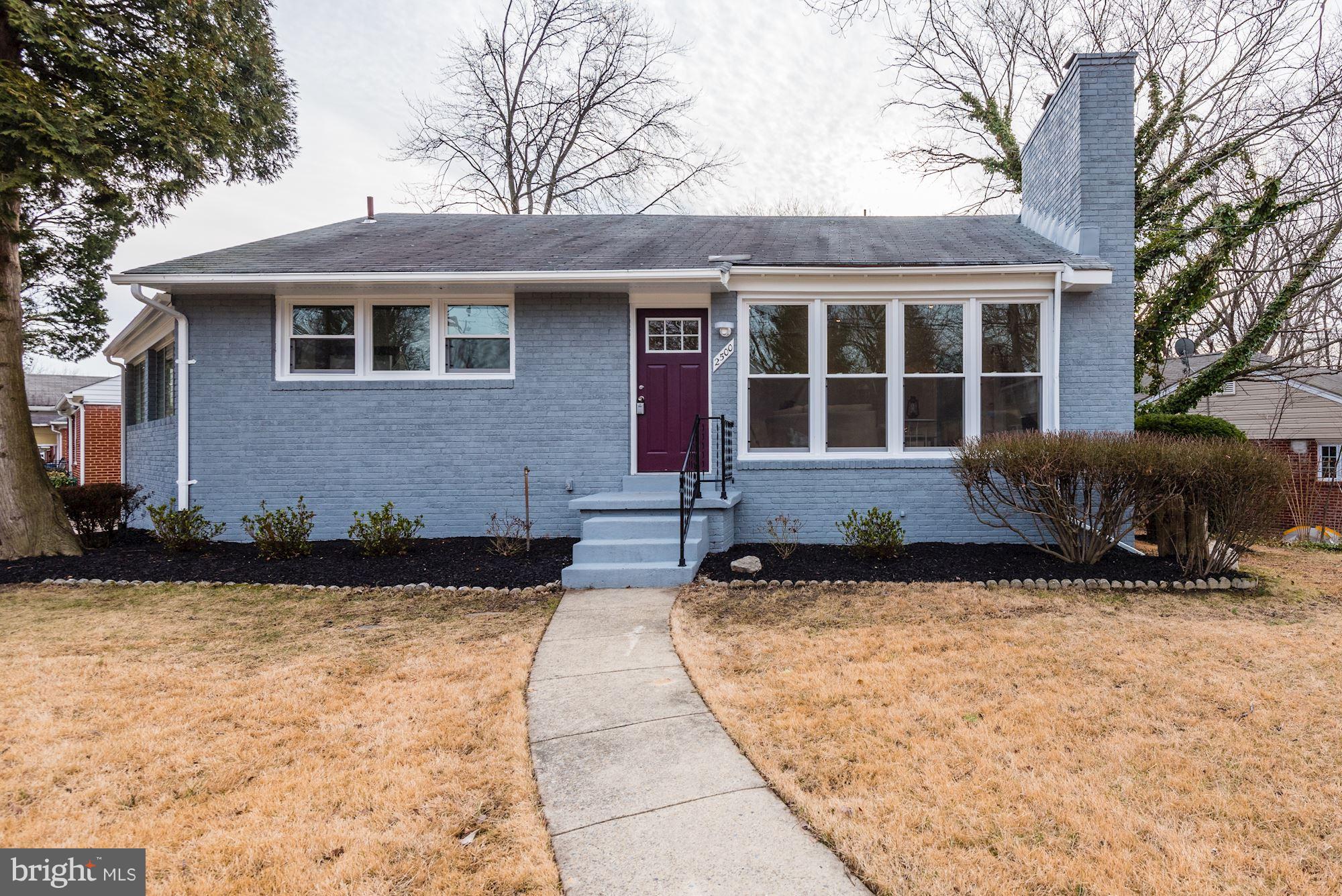 This quaint yet contemporary two story, 4BR/2BA is newly renovated and move-in ready! Brand new hardwood floors, stainless steel appliances, built in bookshelves, ceiling to floor windows, spa-like bathrooms and much more create a masterful blend of elegance and livability. See virtual tour for a more detailed view of this property. Disclosures in doc manager.