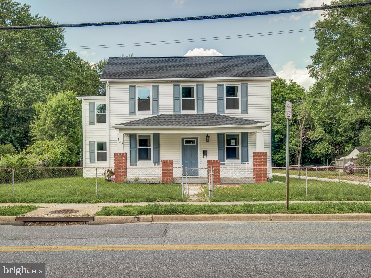 LAUREL - Residential