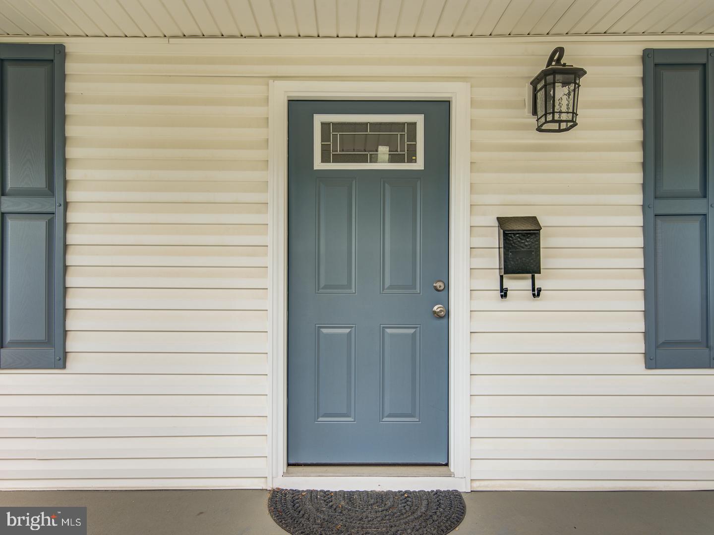 LAUREL - Residential