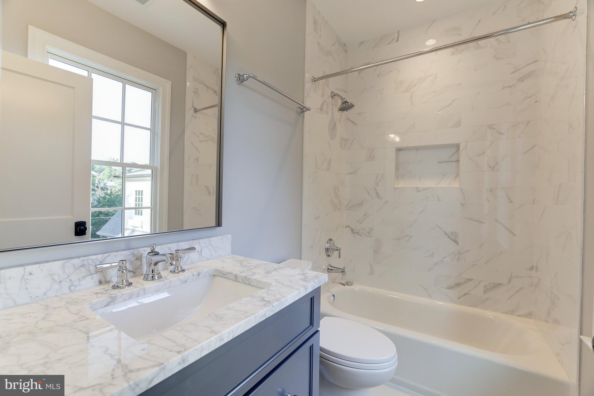 CHESTERBROOK - Residential