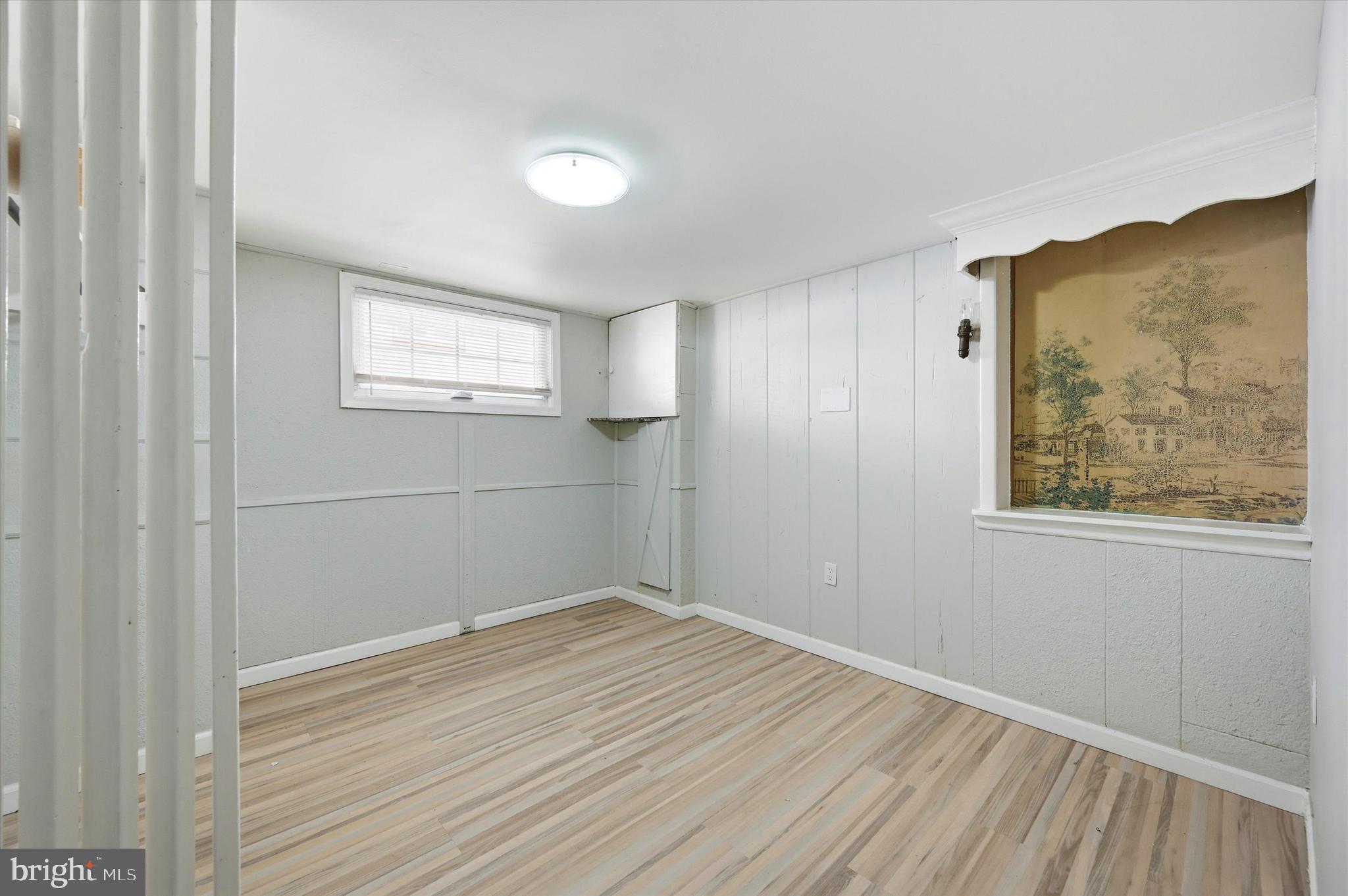 GERMANTOWN (EAST) - Residential
