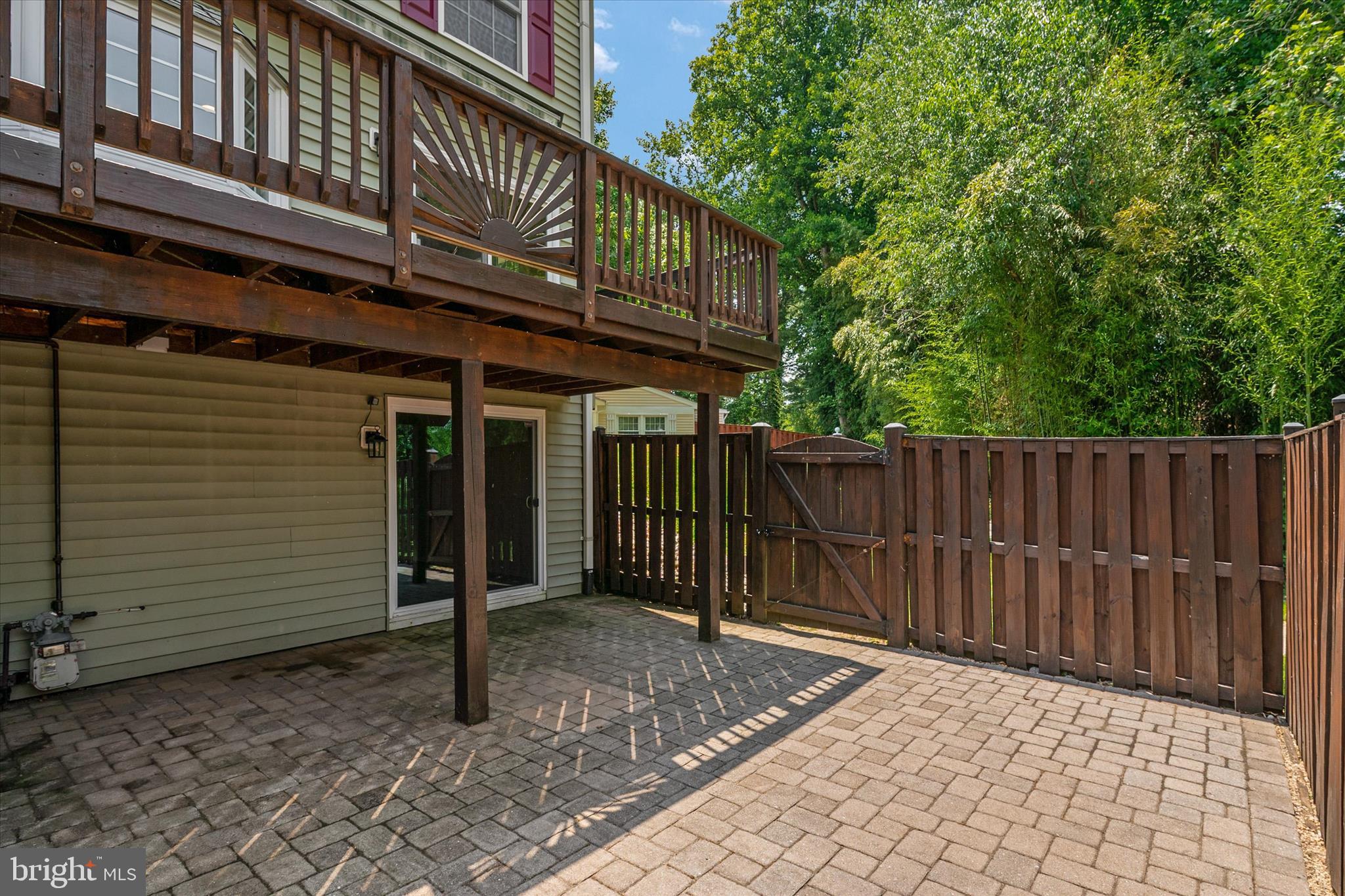 CROFTON TOWNE - Residential