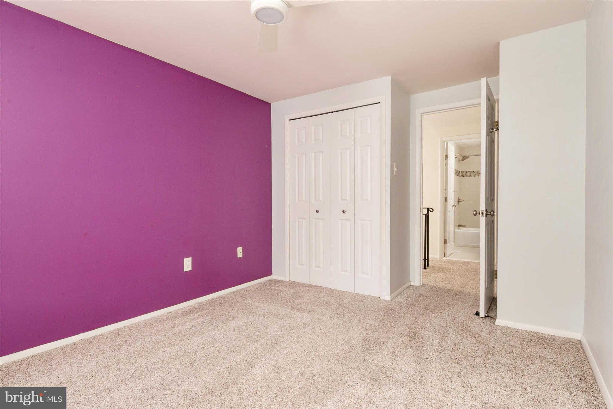 CROFTON TOWNE - Residential