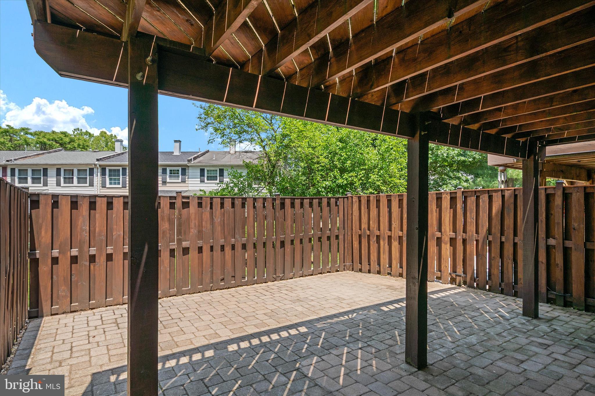 CROFTON TOWNE - Residential