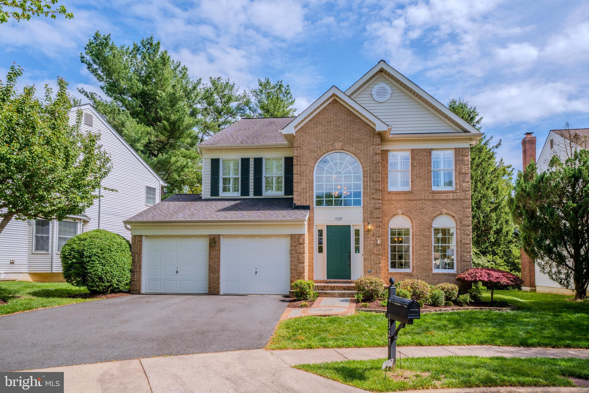 OPEN HOUSE SUNDAY, 05/31 1:00 - 3:00 PM

Beautifully maintained home in sought-after Great Falls Crossing, where style, flexibility, and location come together perfectly. 

Step inside and fall in love with the dramatic wrought iron staircase and gorgeous hardwood floors that set the tone for the entire home. The kitchen is a standout with custom solid wood cabinetry, upgraded appliances, and a center island—opening to a sun-filled breakfast area and spacious family room made for gathering.

Out back, your private escape awaits 🌿—a professionally landscaped yard backing to trees, complete with a stone paver patio perfect for entertaining or relaxing.

Upstairs, the primary suite delivers with two walk-in closets with Elfa shelving, a large updated primary bathroom with glass shower and a flexible sitting room ideal for an office, nursery, or future bedroom. The other bedrooms are spacious and feature plantation shutters.

The lower level is ready for anything—movie nights, guests, or multi-generational living—with two rec spaces, a kitchenette, full bath, and private side entrance.

For peace of mind, the roof was replaced in 2015, HVAC and Water Heater in 2021. 

The Great Falls Crossing neighborhood offers walking trails, community pool, tennis/pickleball courts, basketball court, 2 new tot lots. The location is premium situated with in 15 minutes to both Tysons Corner and Dulles Airport, 2.3 miles to Metro and within minutes and walking distance to Lake Fairfax Park and Lake Anne Farmers Market. 
This one checks all the boxes—and then some. It is the starting price point for the neighborhood making it a great opportunity! Don’t miss it! ✨