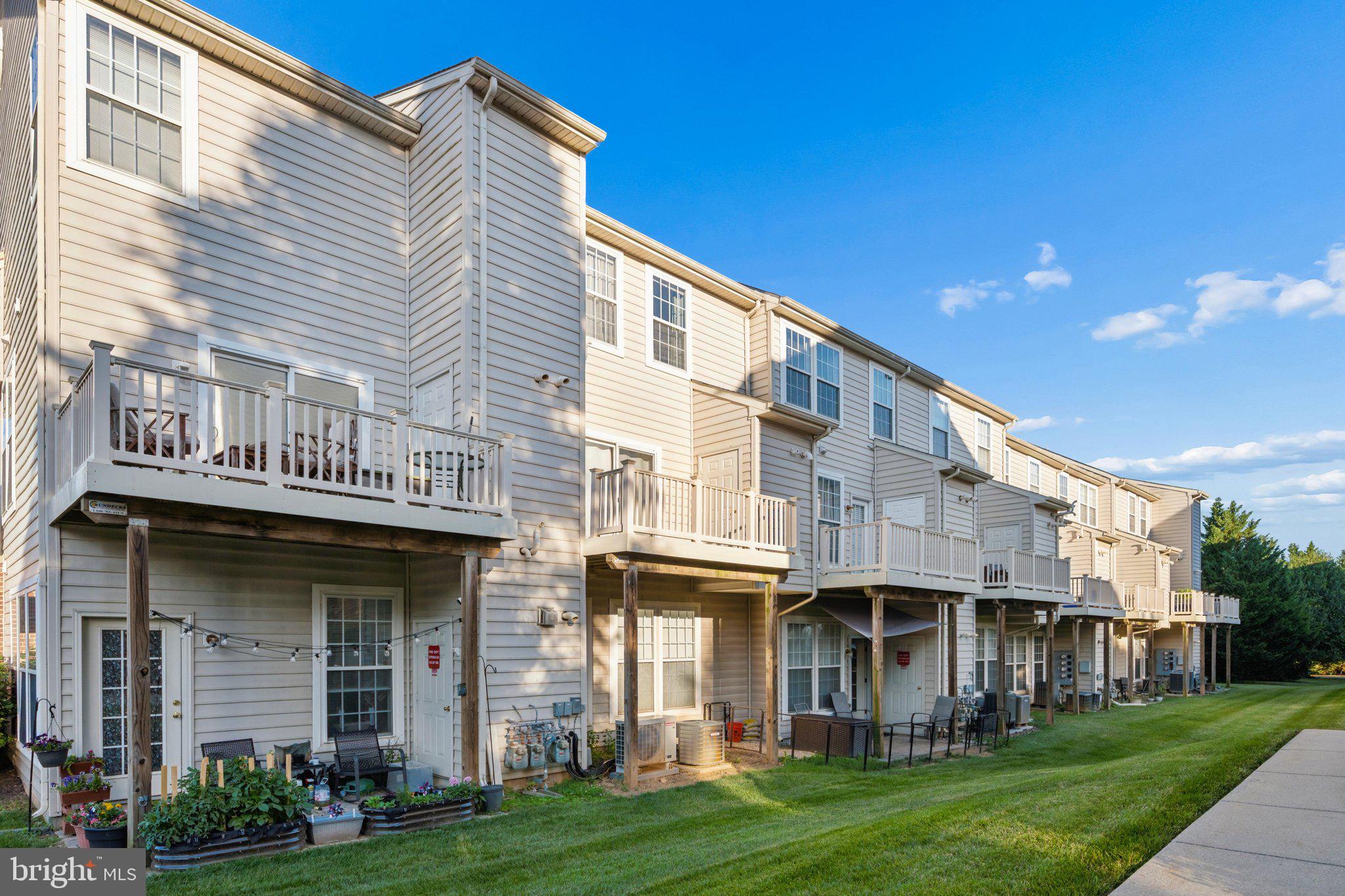 BALLENGER CROSSING CONDO - Residential