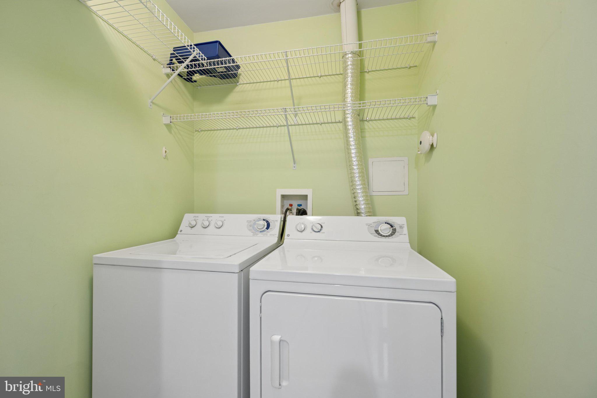 BALLENGER CROSSING CONDO - Residential