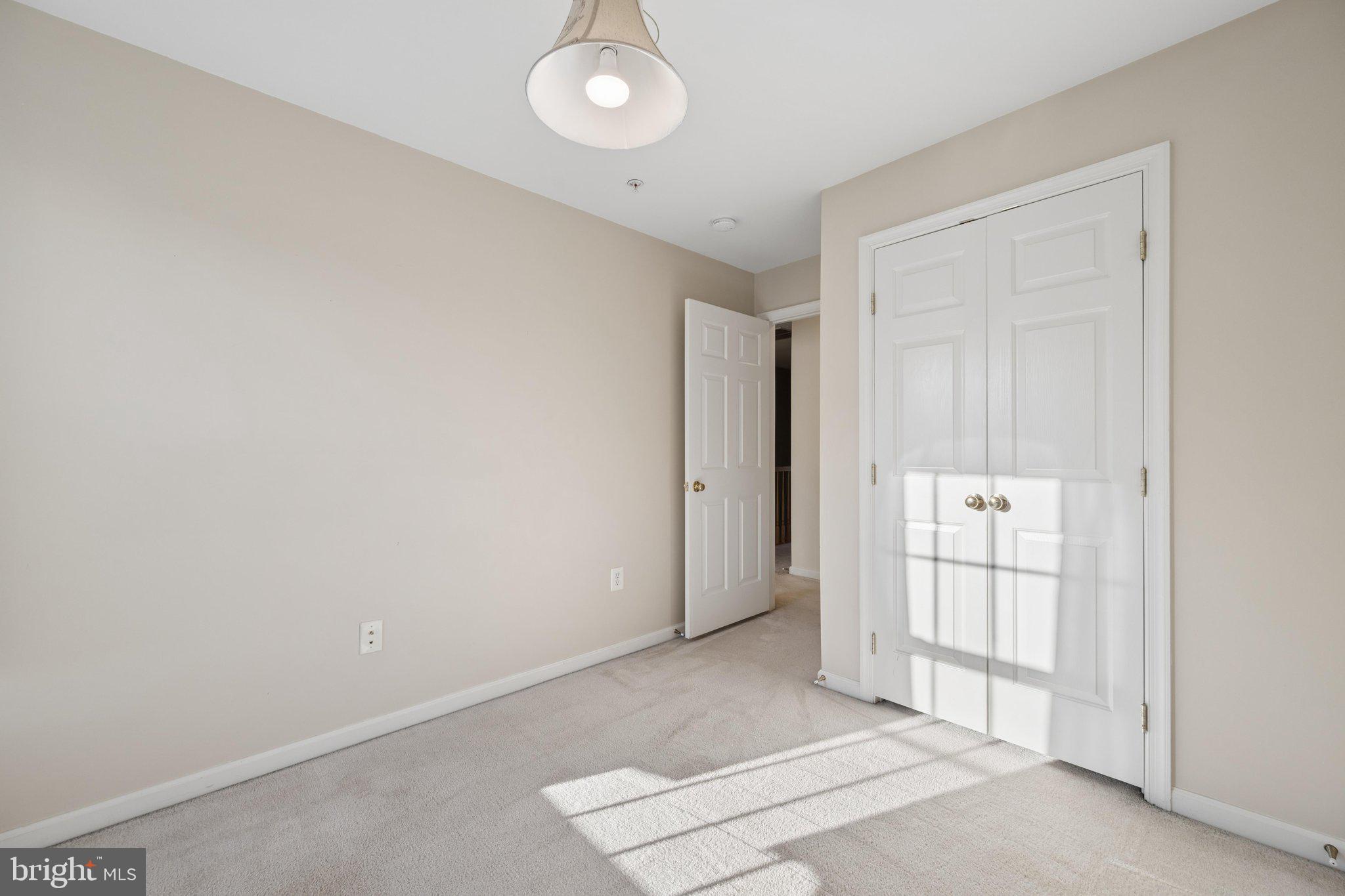 BALLENGER CROSSING CONDO - Residential