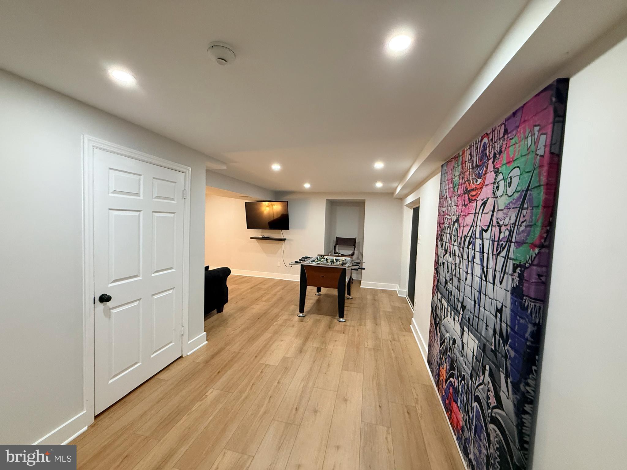 MILL RUN CROSSING - Residential