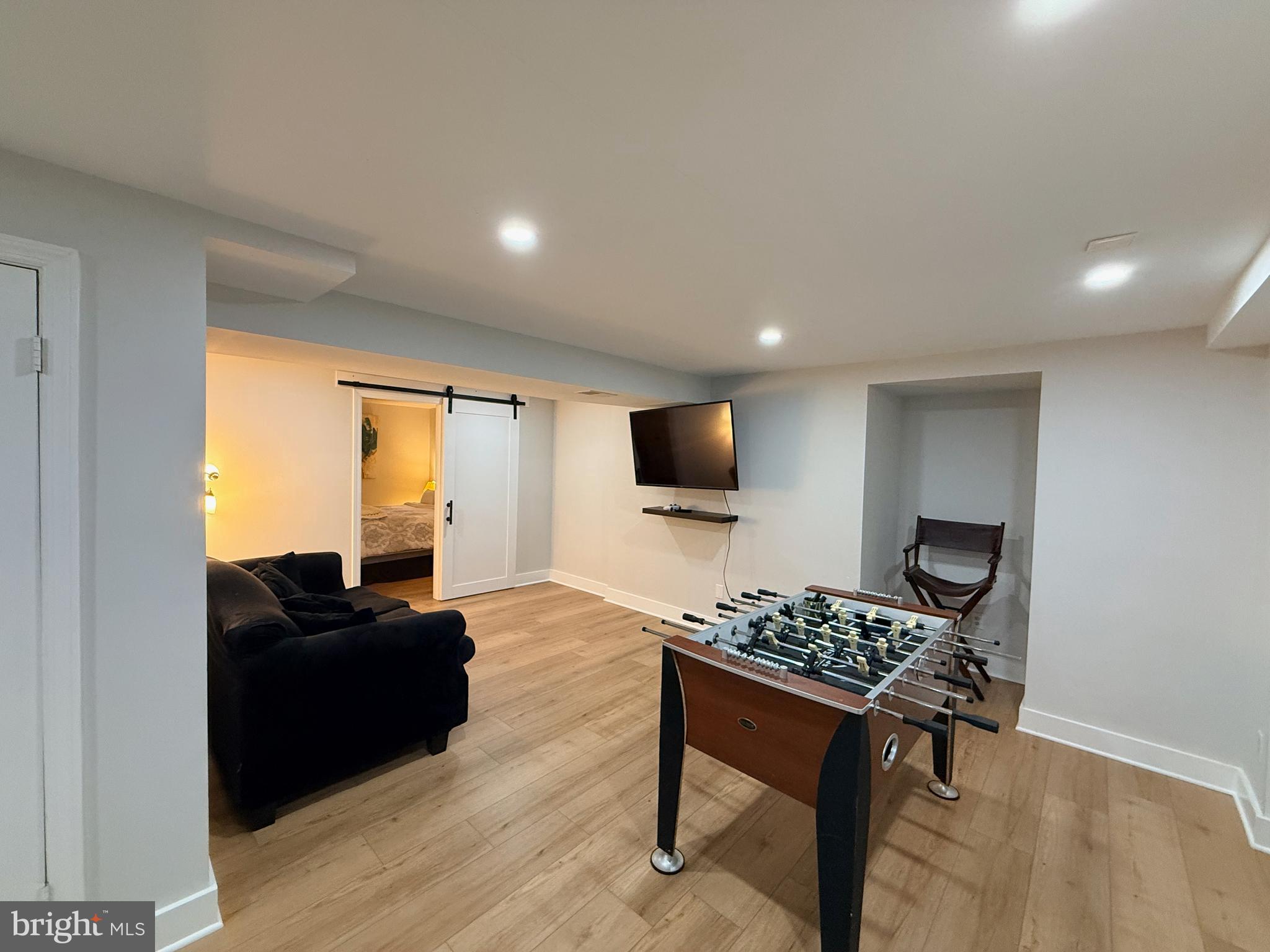 MILL RUN CROSSING - Residential