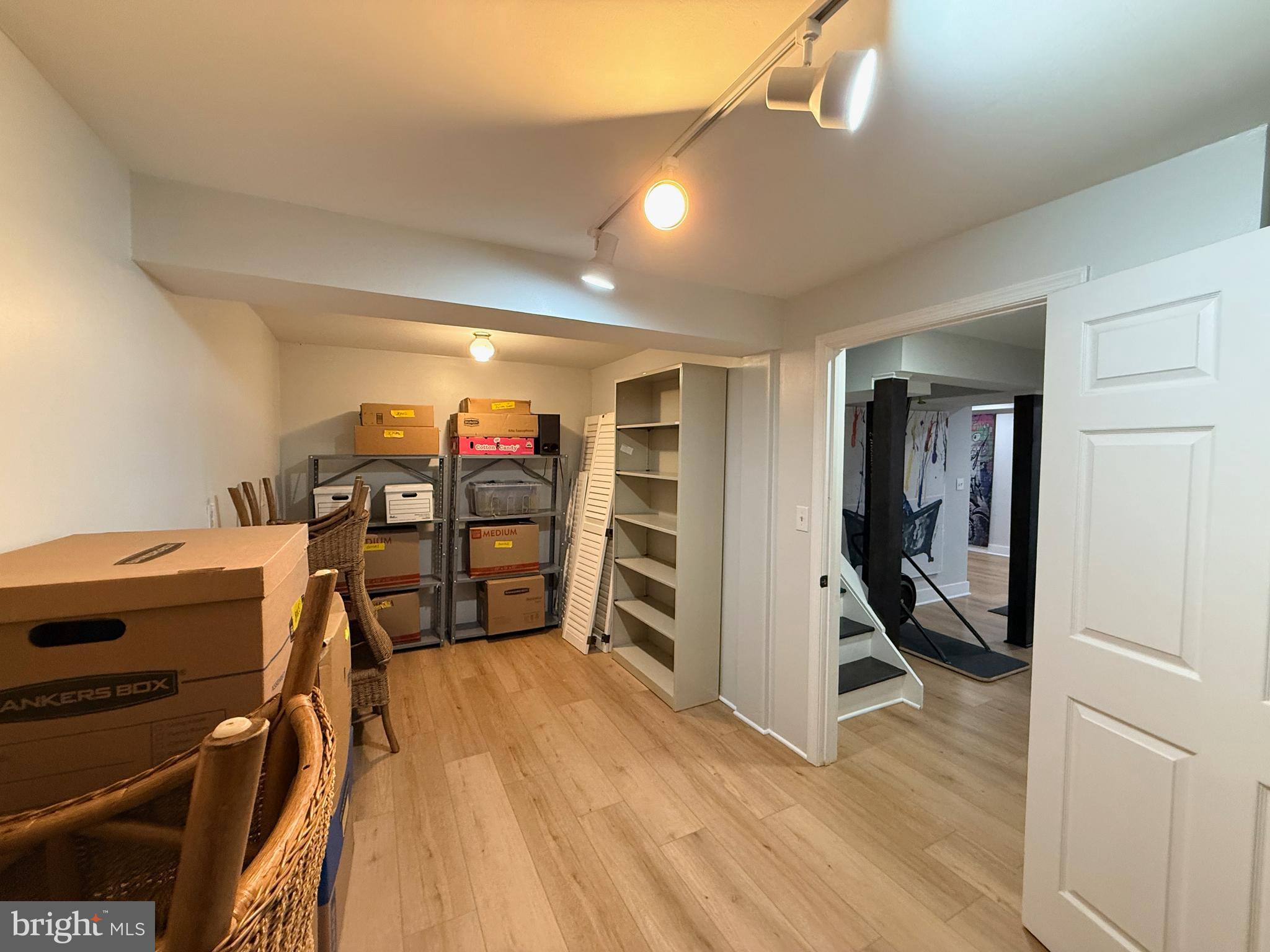 MILL RUN CROSSING - Residential
