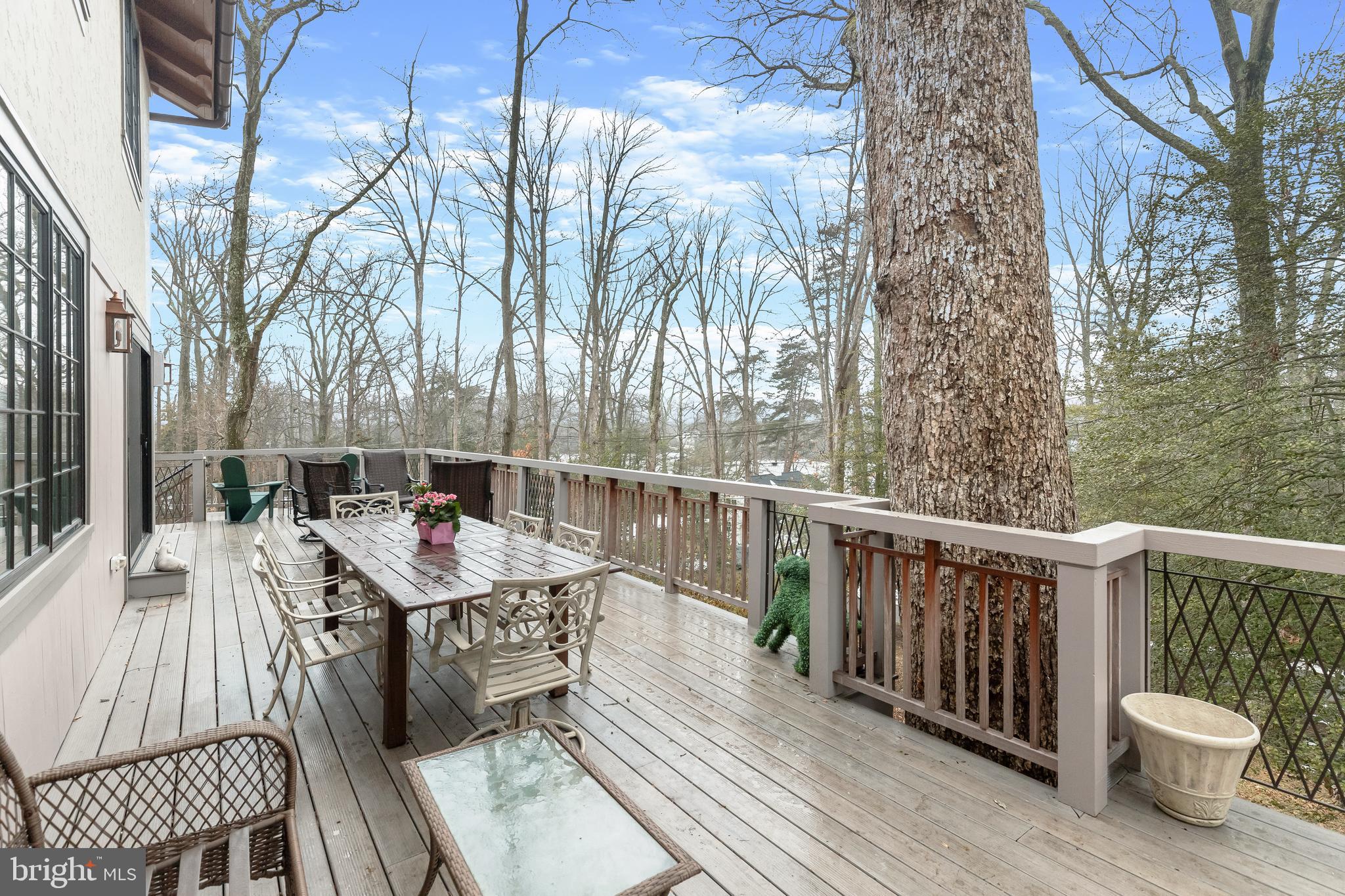 GIBSON ISLAND - Residential
