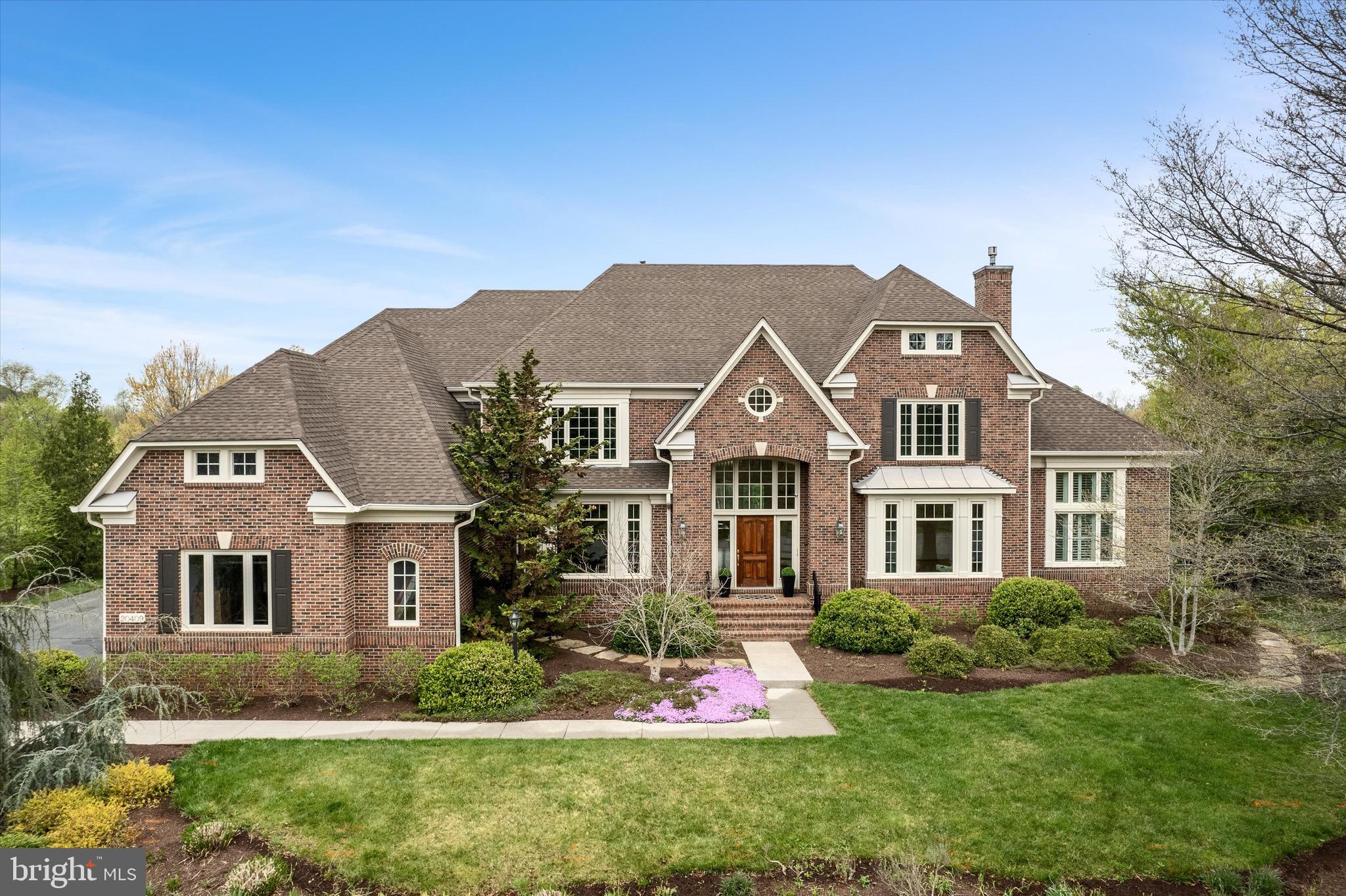RED CEDAR WEST - Residential