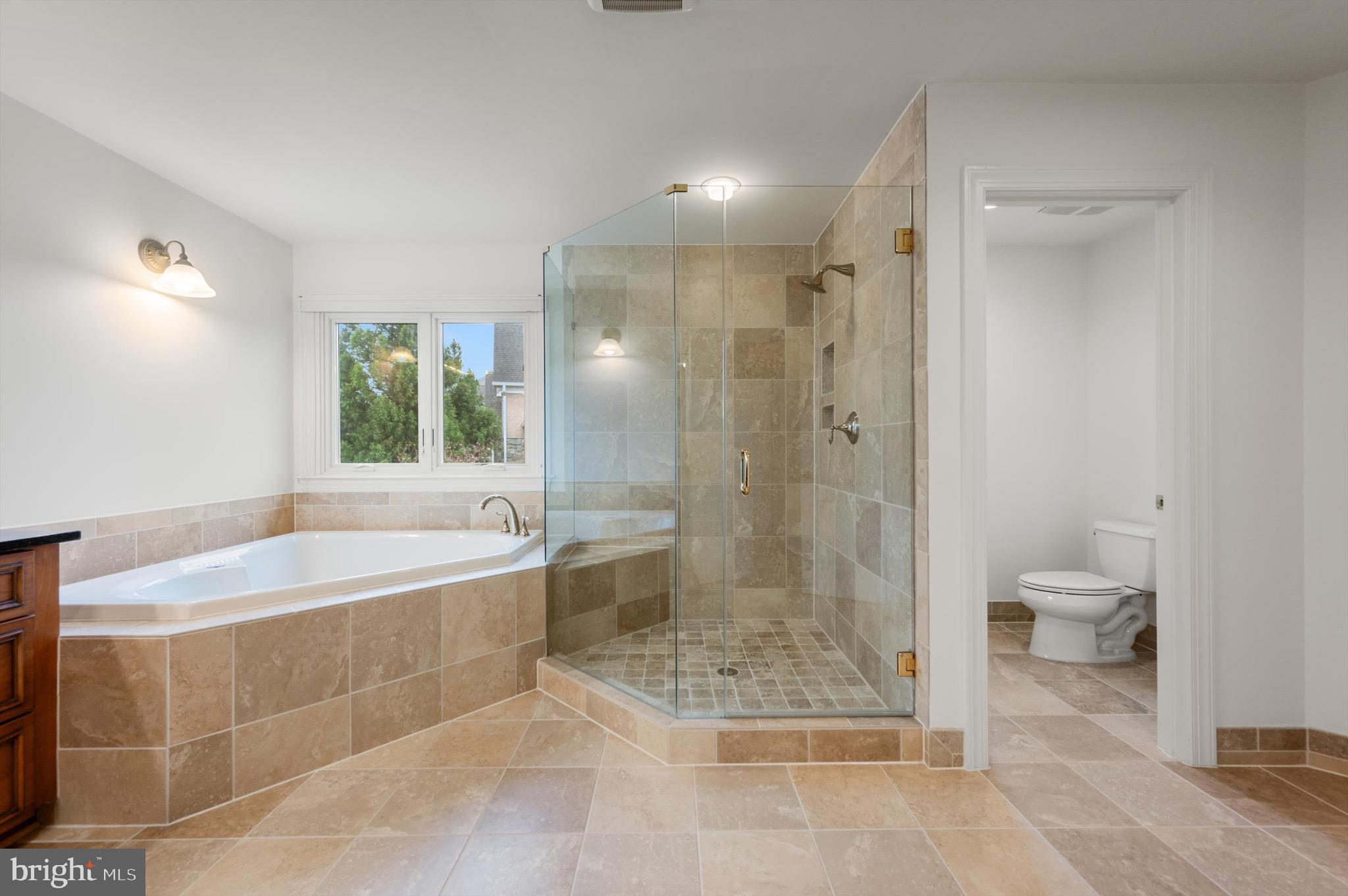 RED CEDAR WEST - Residential
