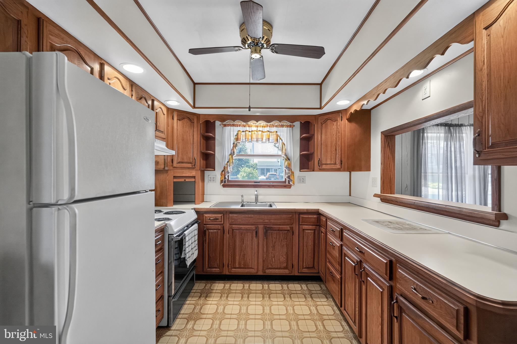 INDIAN CREEK - Residential