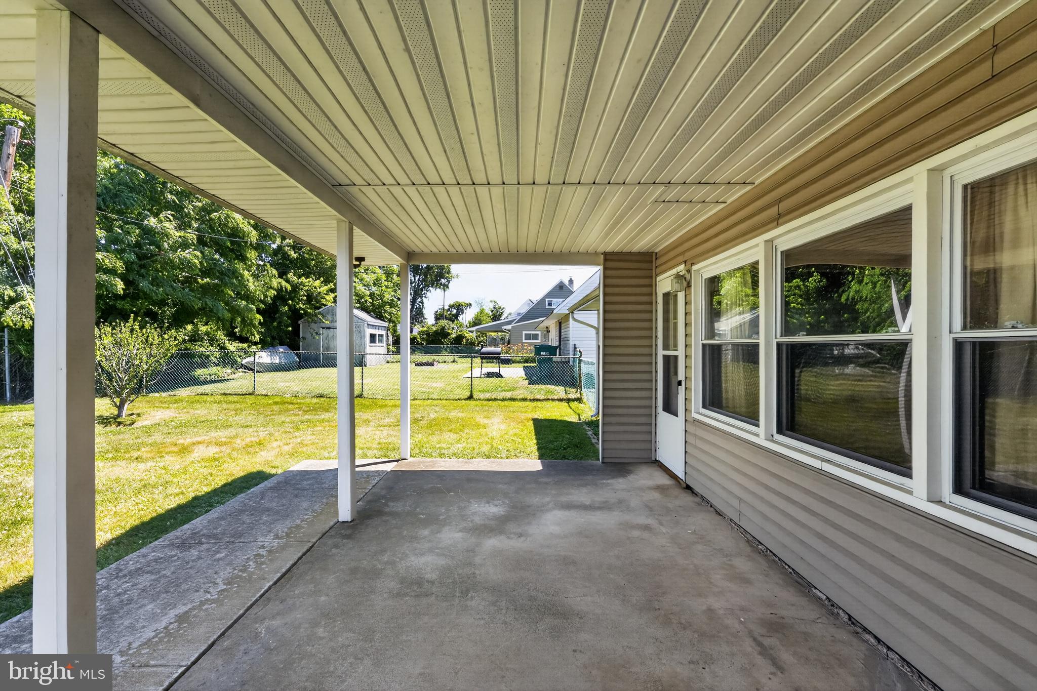 INDIAN CREEK - Residential
