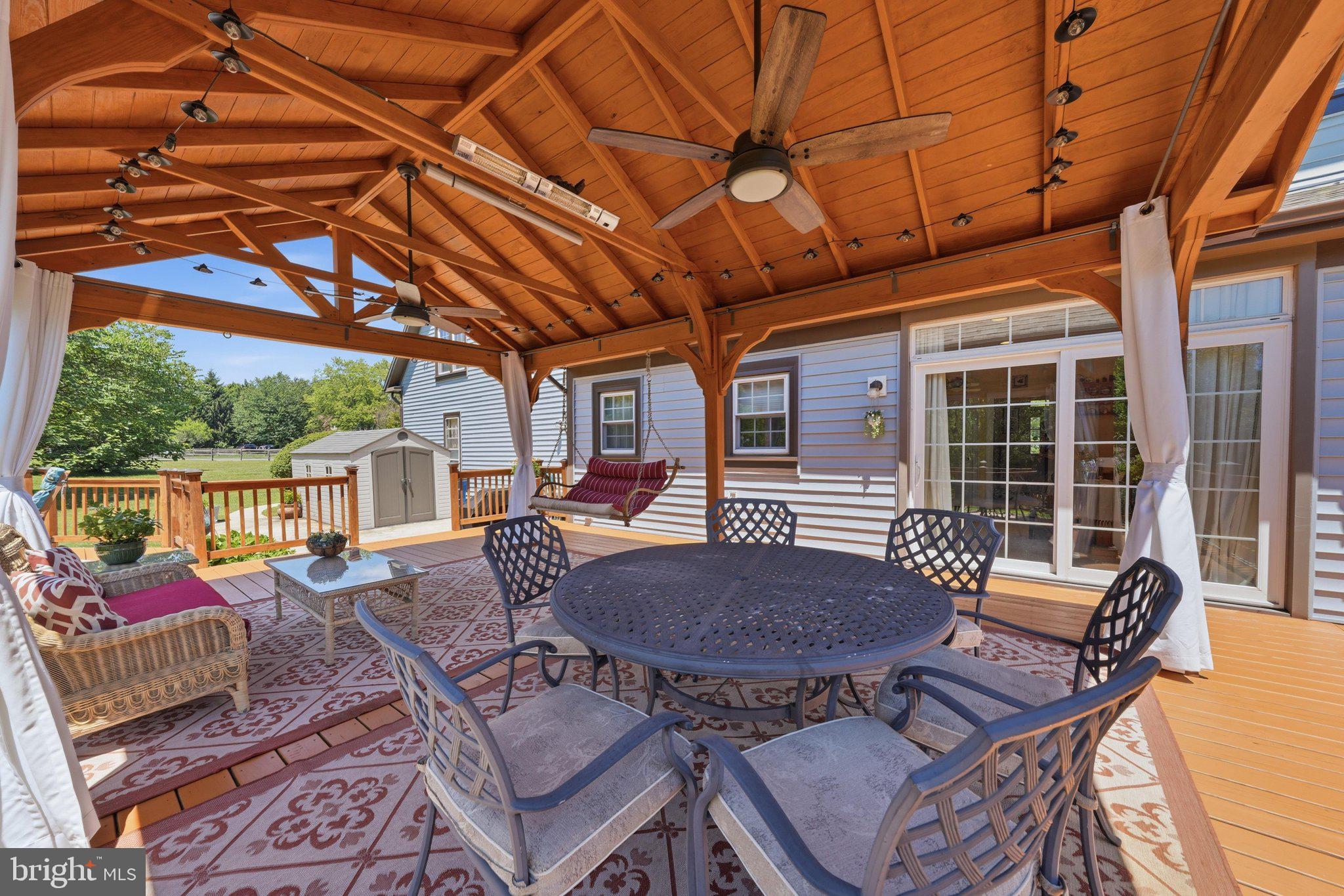 FOXLAIR ACRES - Residential