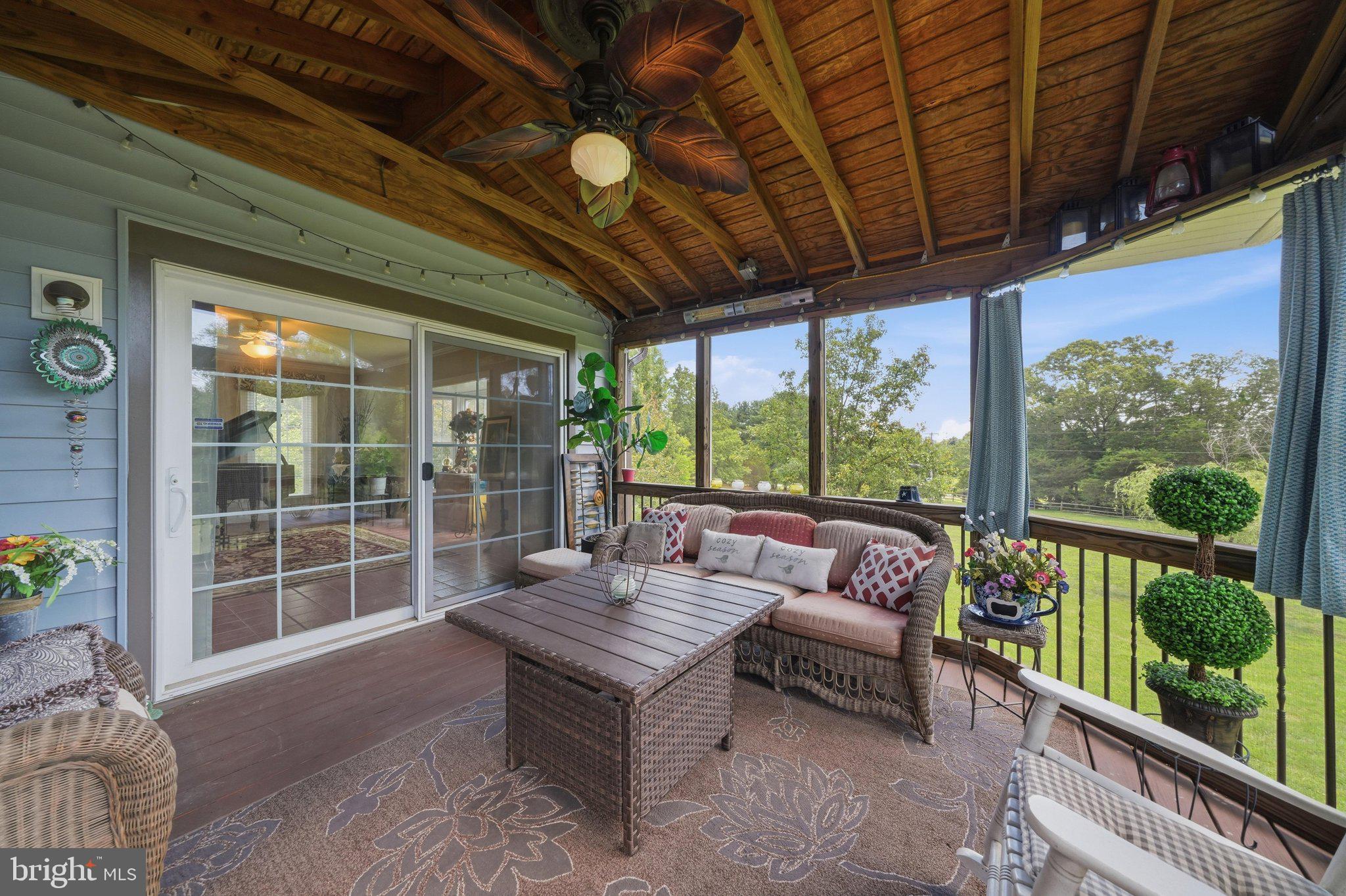 FOXLAIR ACRES - Residential