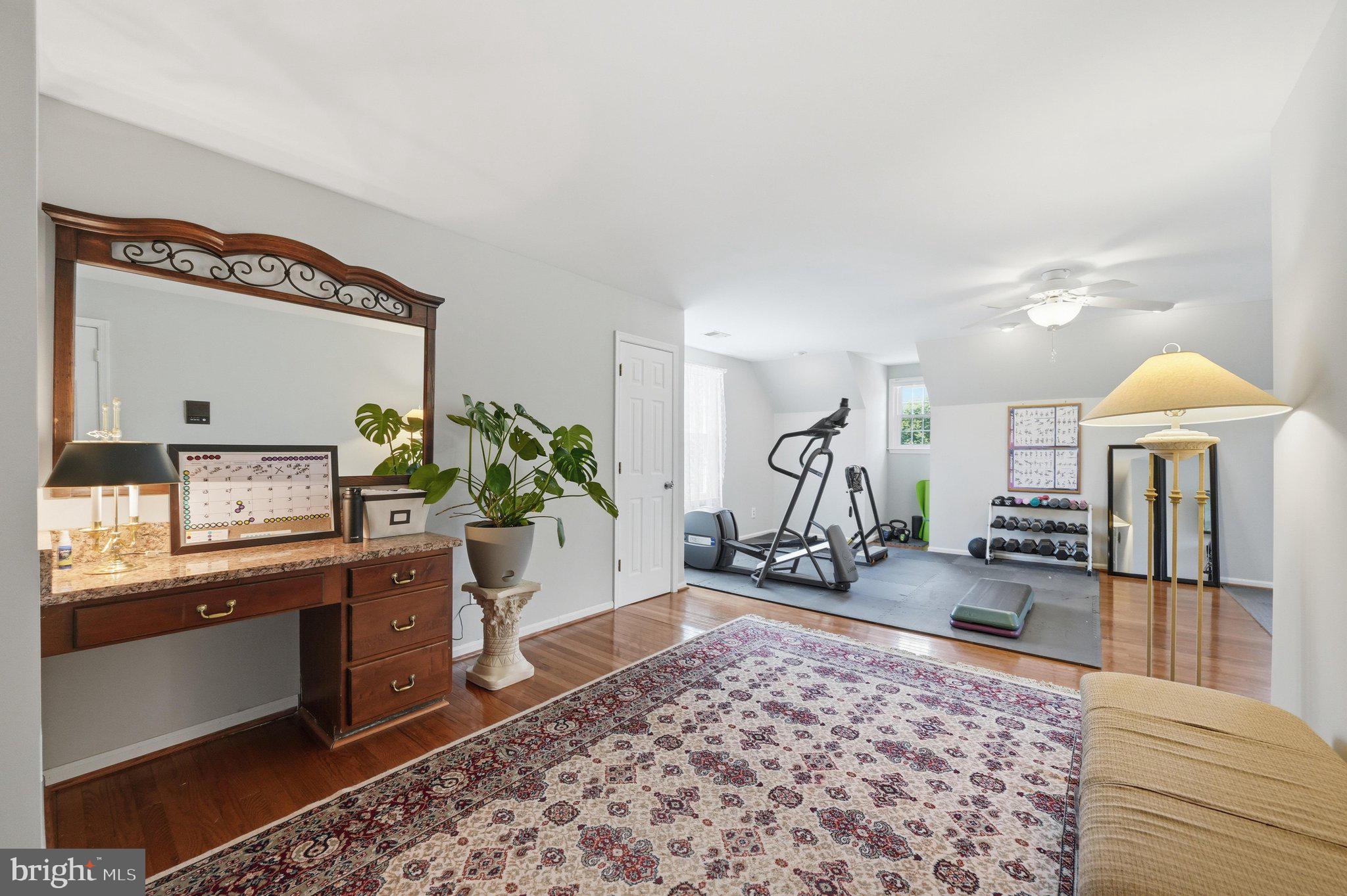 FOXLAIR ACRES - Residential