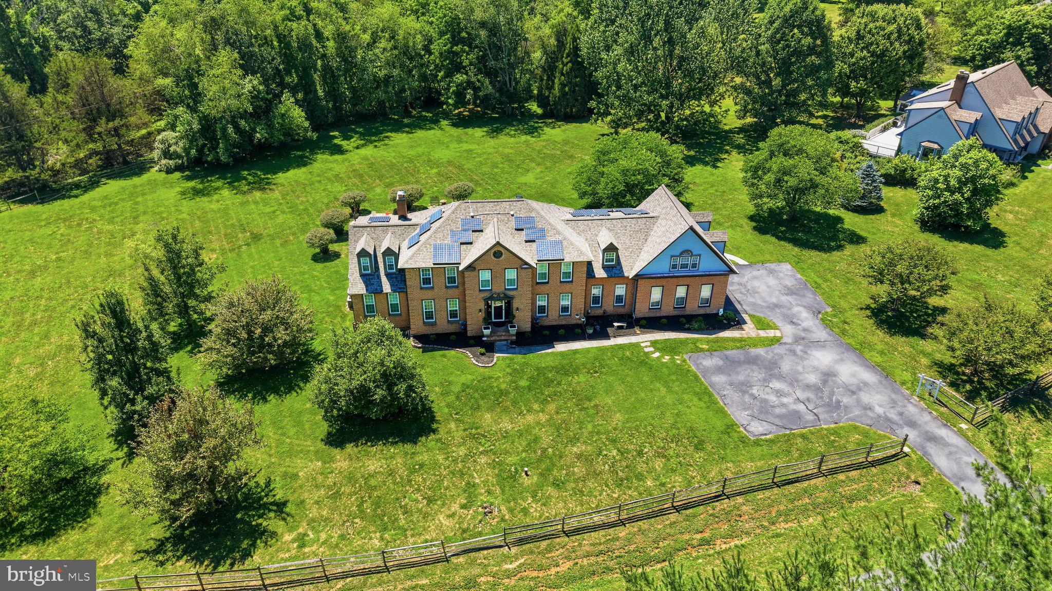 FOXLAIR ACRES - Residential